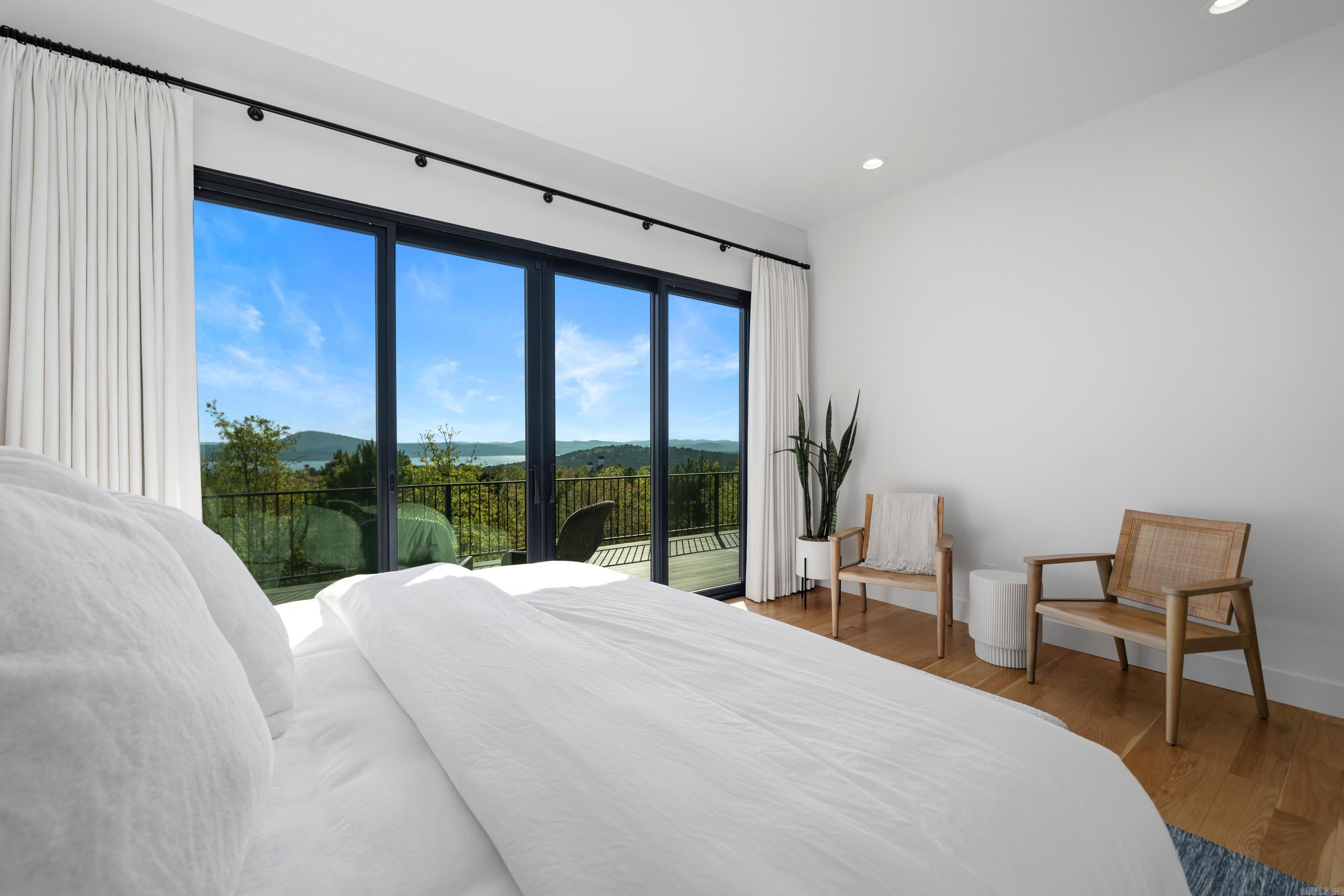 WATERVIEW ESTATES - Residential