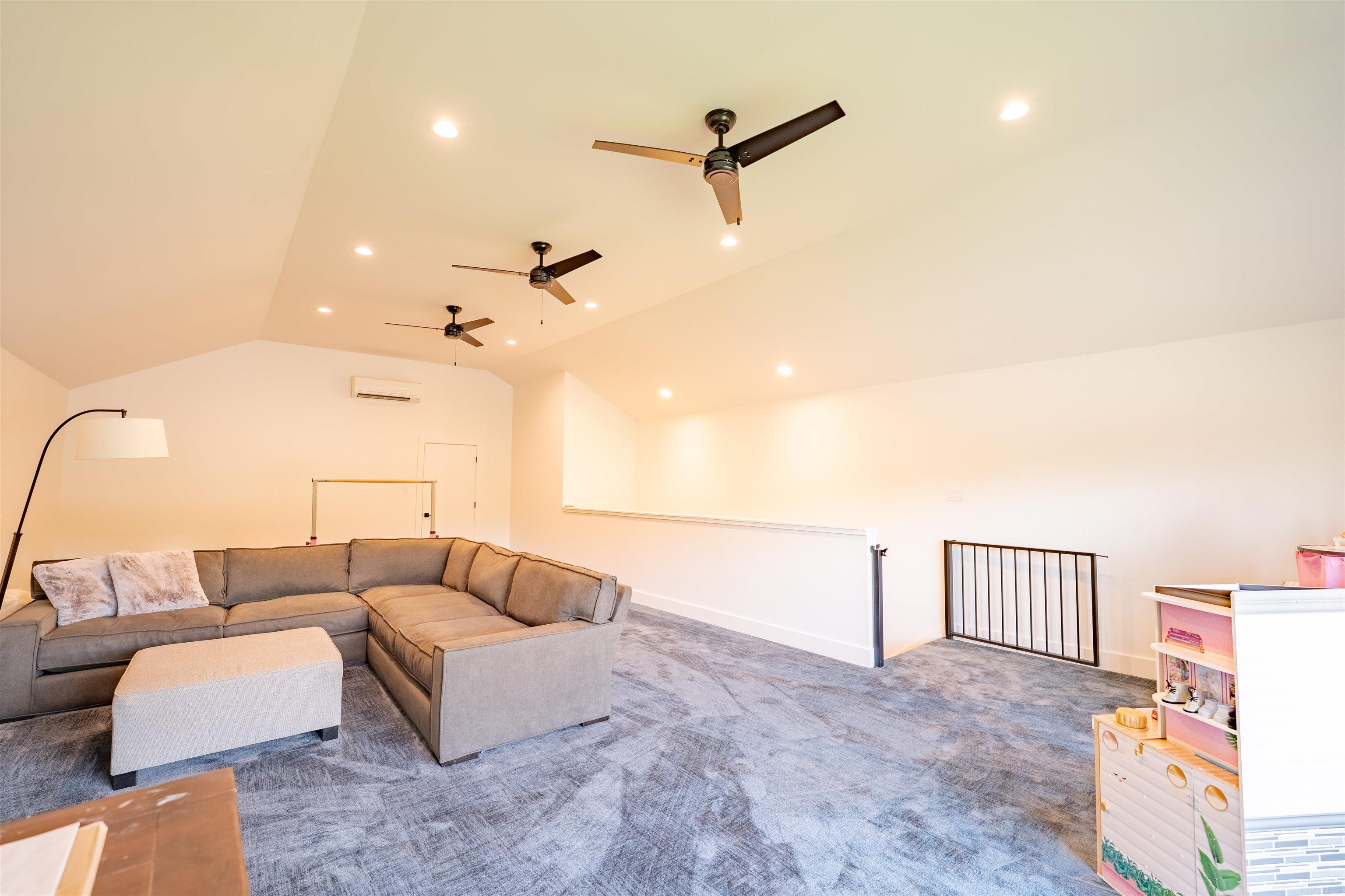 WATERVIEW ESTATES - Residential