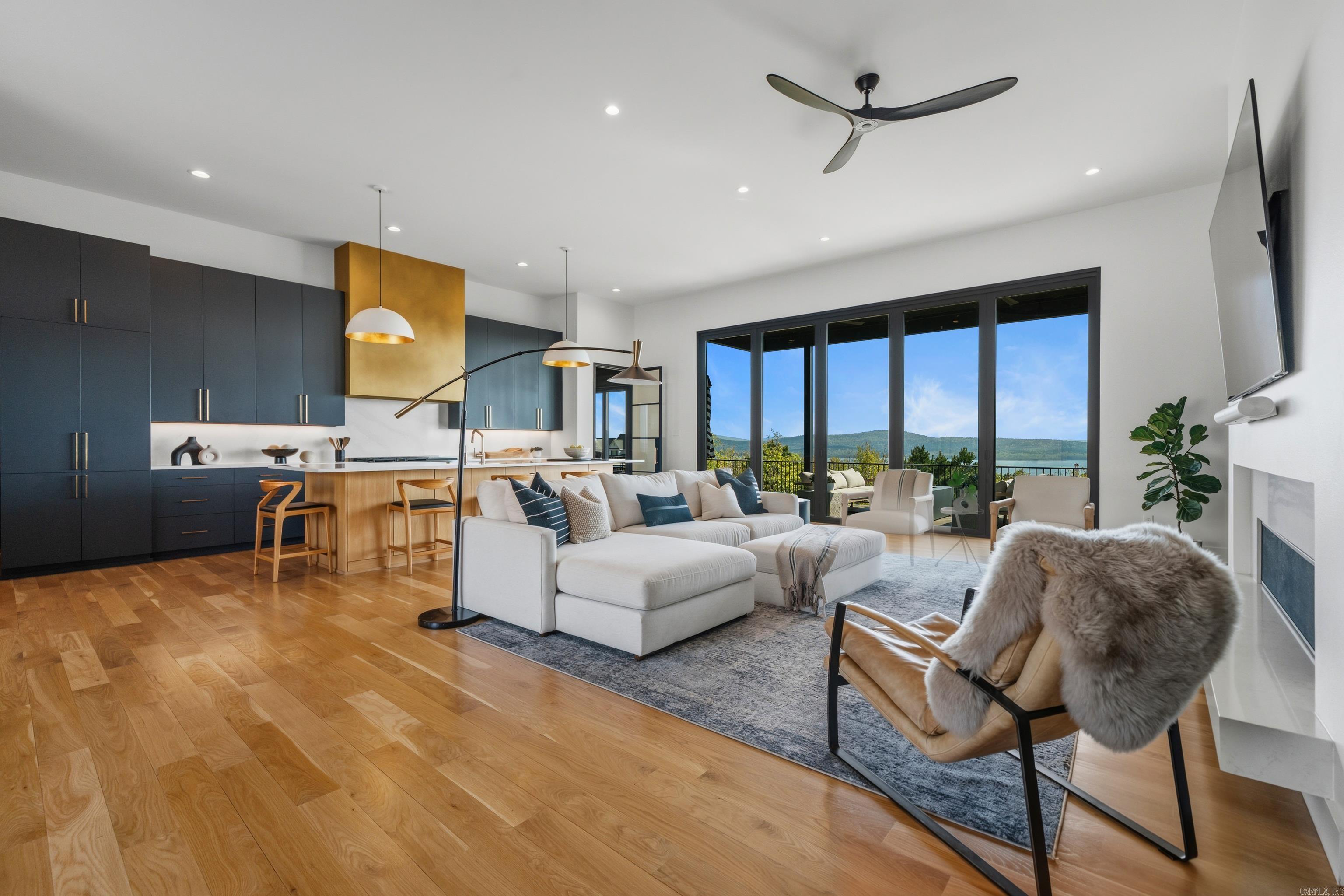 WATERVIEW ESTATES - Residential