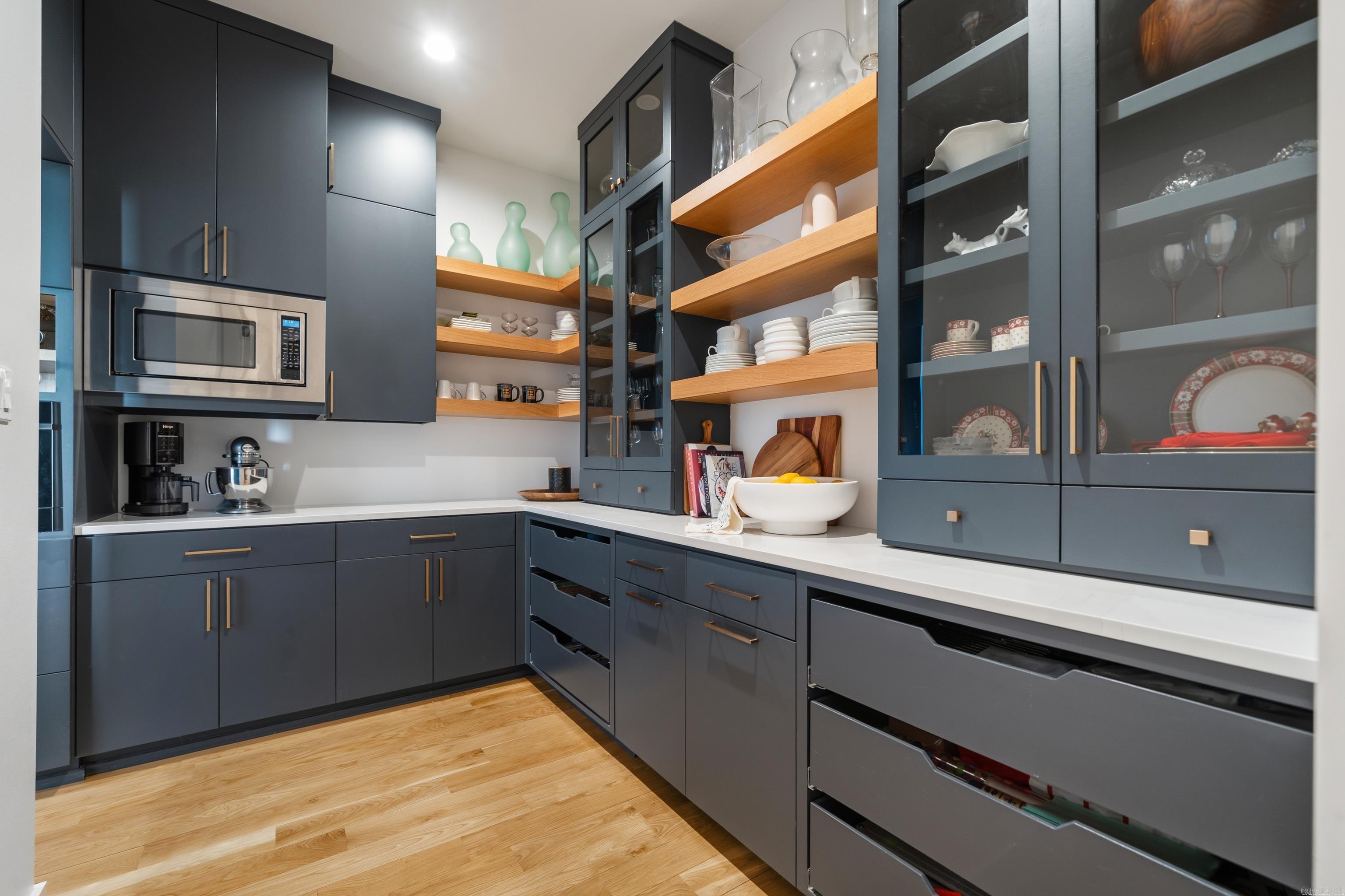 WATERVIEW ESTATES - Residential