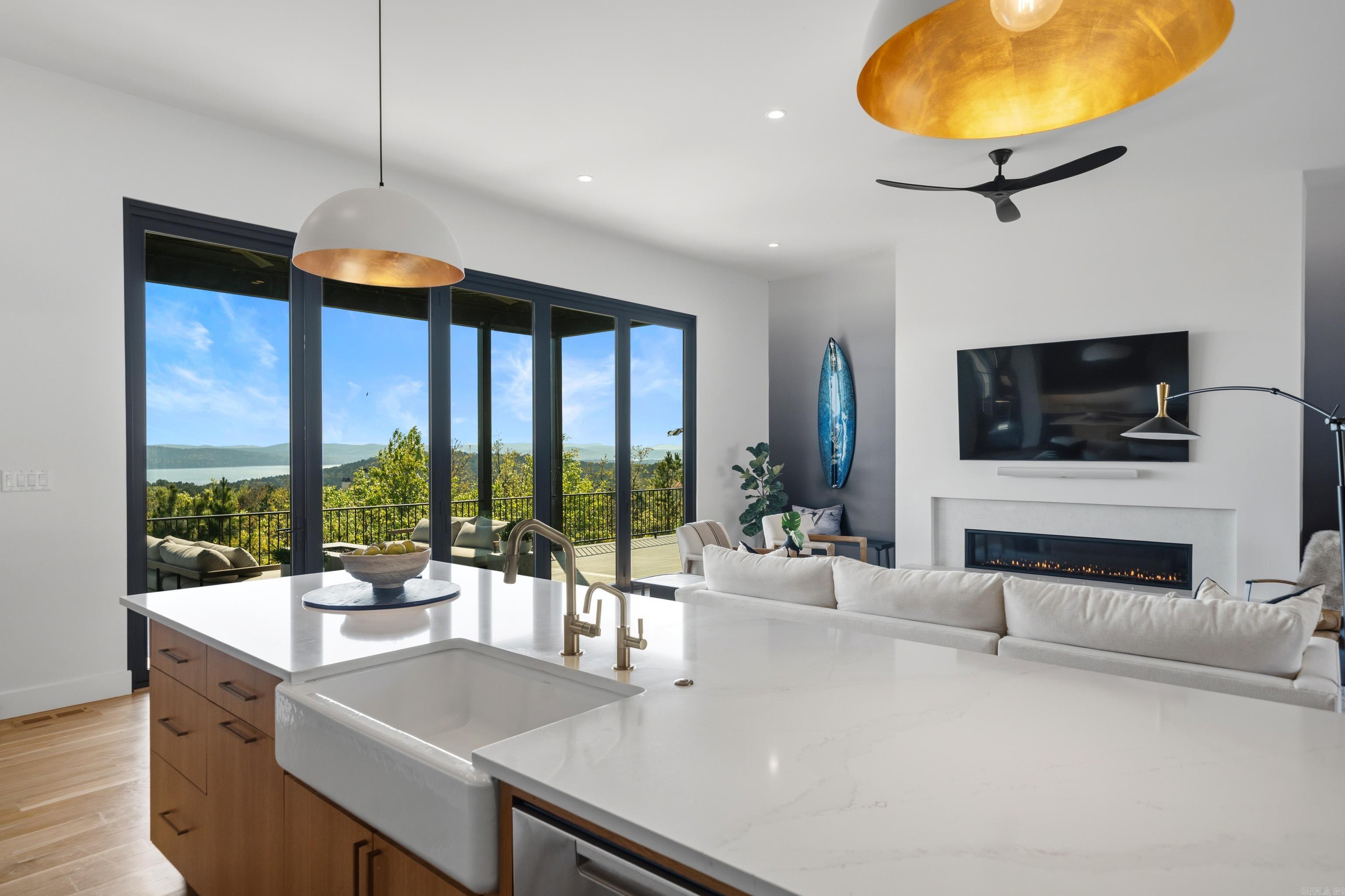 WATERVIEW ESTATES - Residential