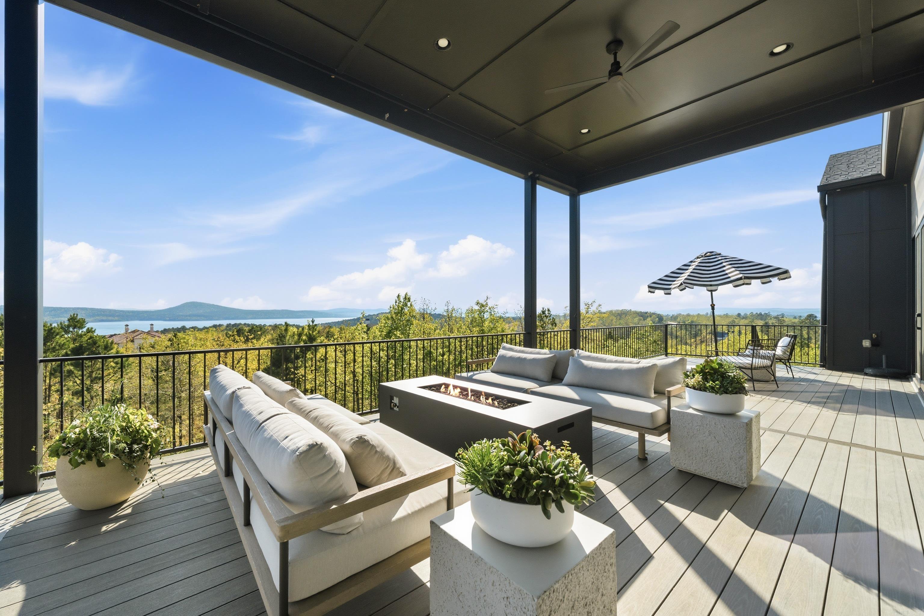 WATERVIEW ESTATES - Residential