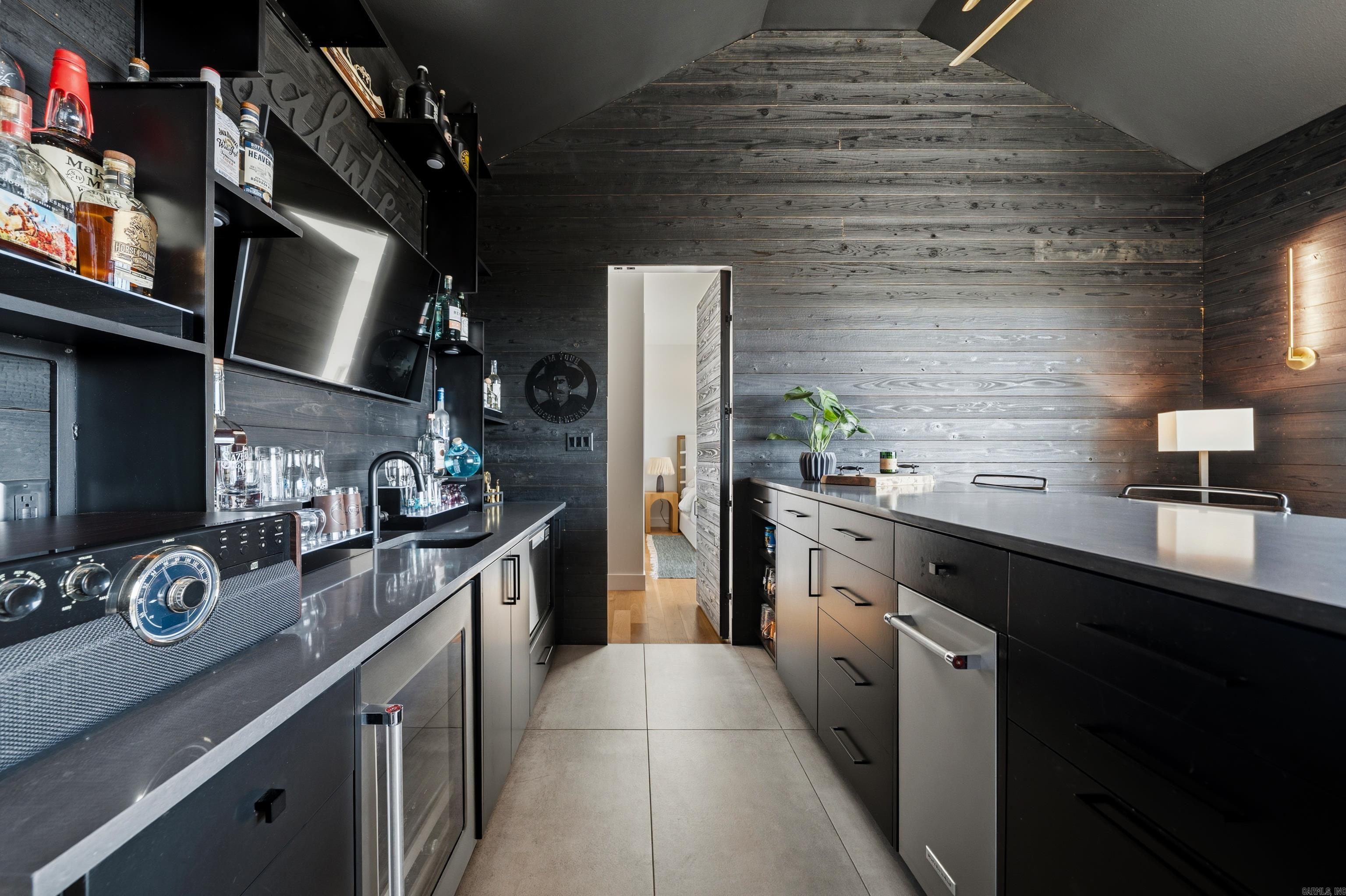 WATERVIEW ESTATES - Residential