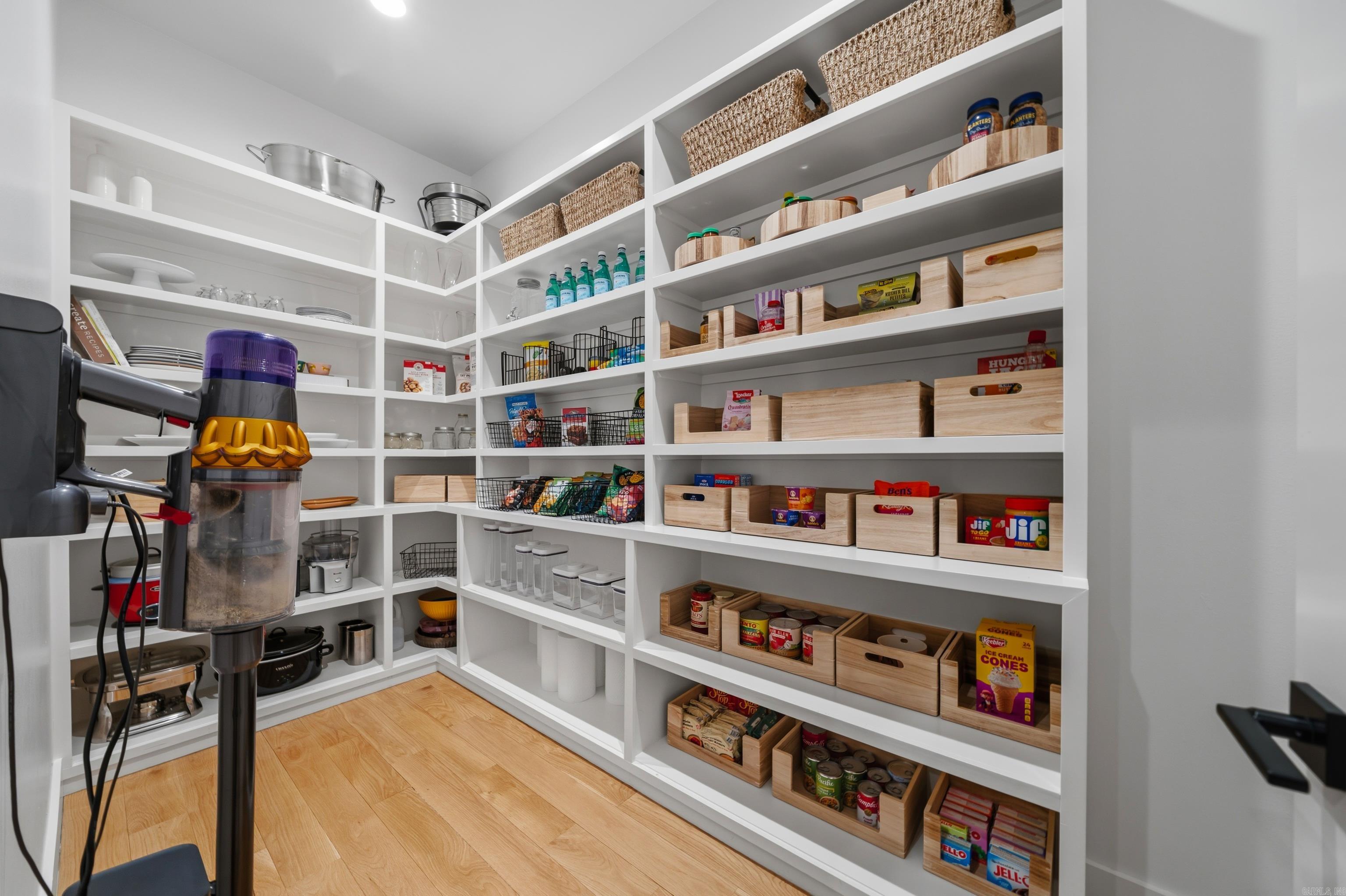 WATERVIEW ESTATES - Residential