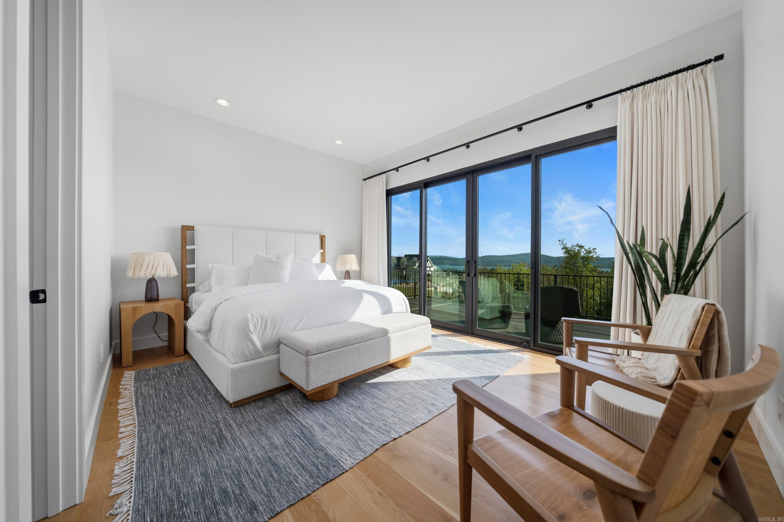 WATERVIEW ESTATES - Residential