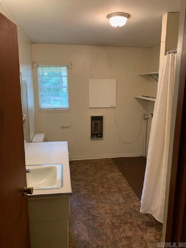 1S-13-11 - Residential Lease