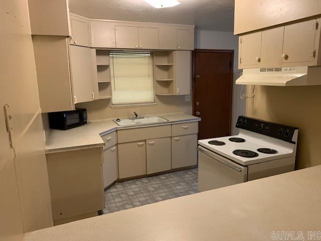 1S-13-11 - Residential Lease