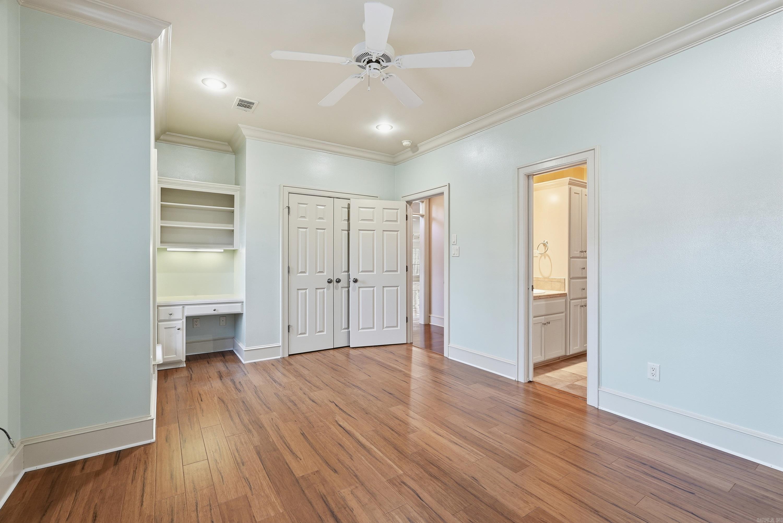 CENTENNIAL VALLEY - Residential