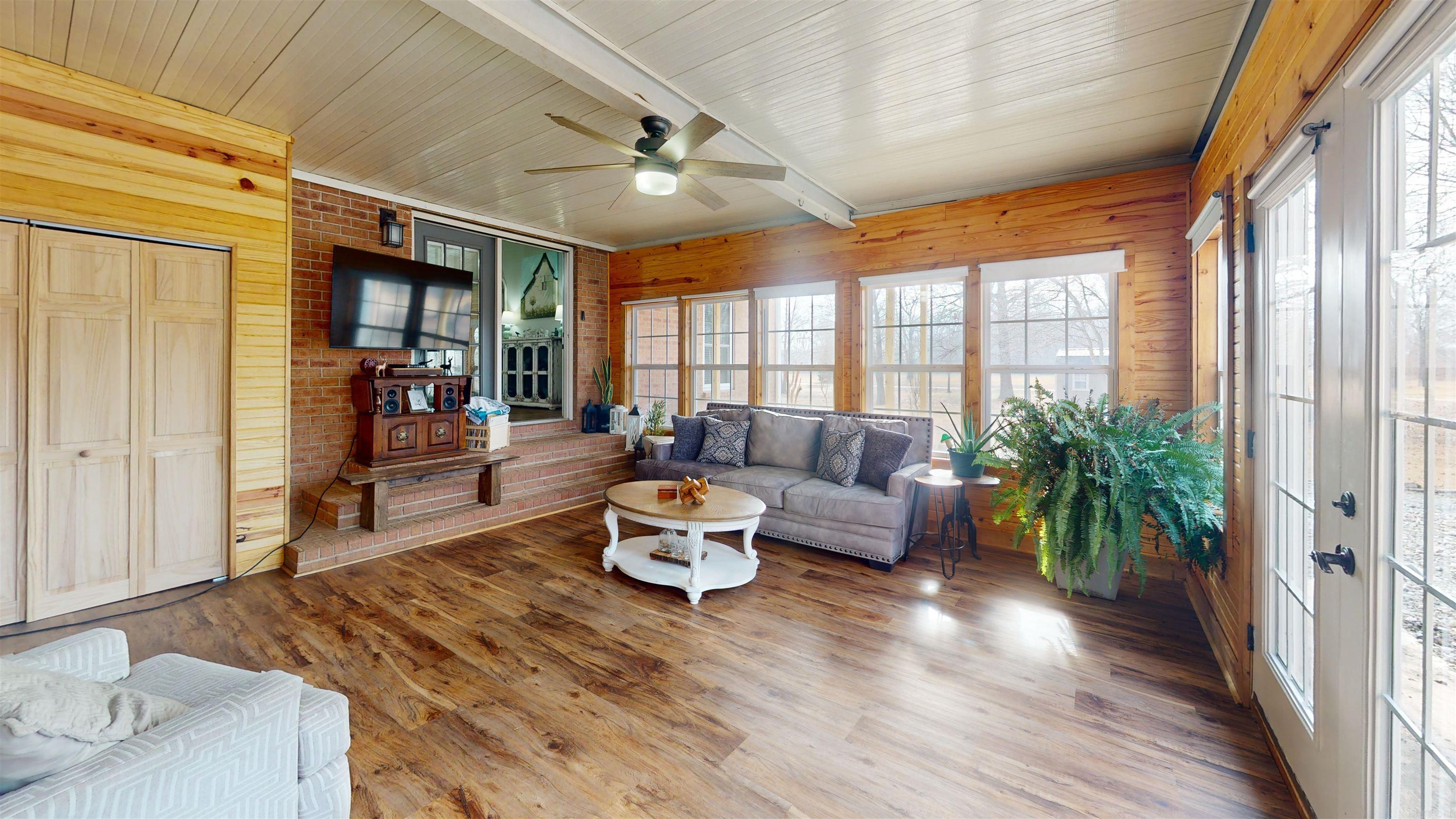 LAKE VIEW ESTATES SUBDIVISION - Residential