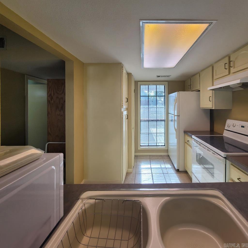 HUNTLEIGH WOODS HPR - Residential