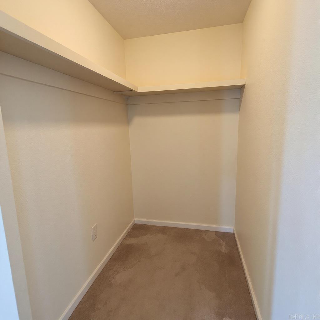 HUNTLEIGH WOODS HPR - Residential