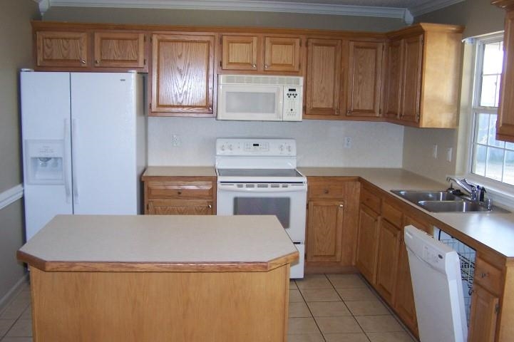 MEADOWLAKE - Residential