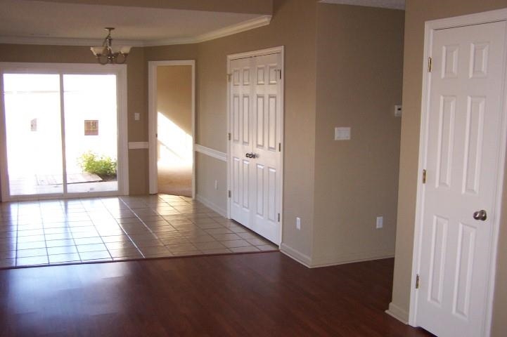 MEADOWLAKE - Residential