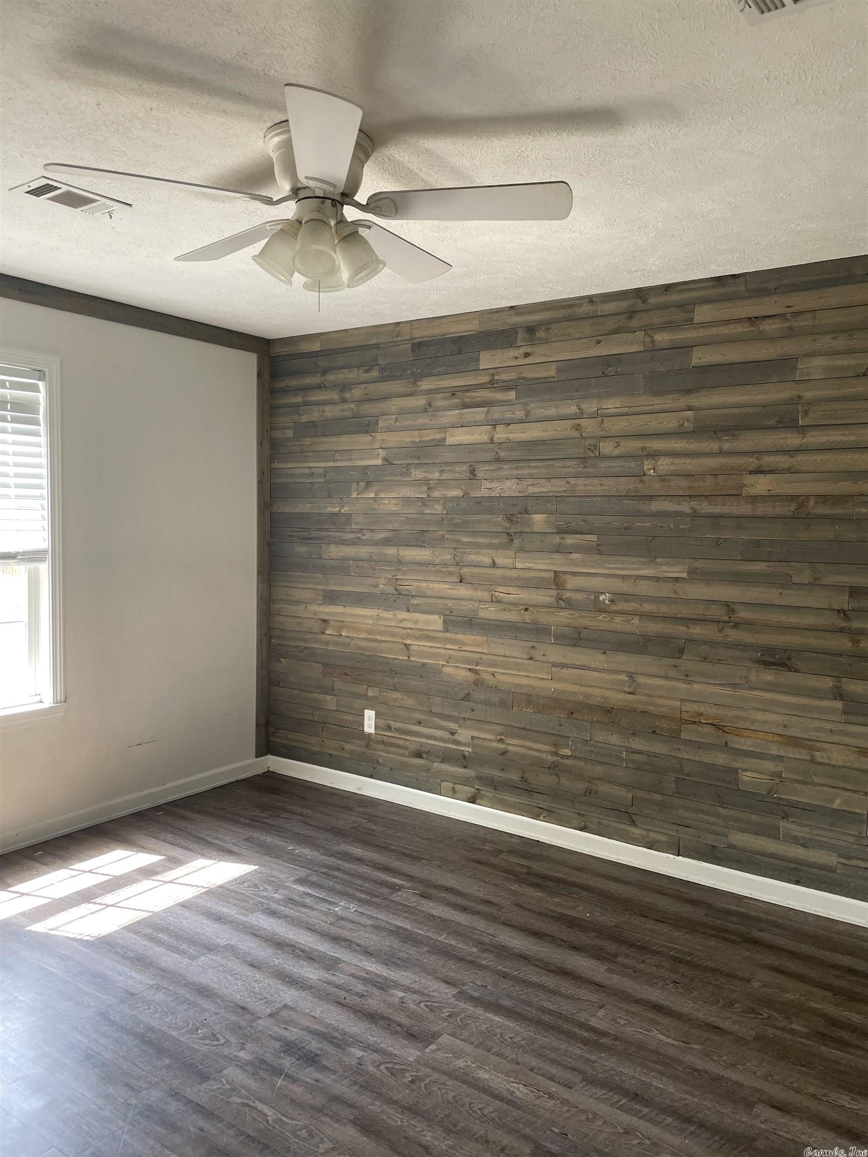 Holford 2nd - Residential