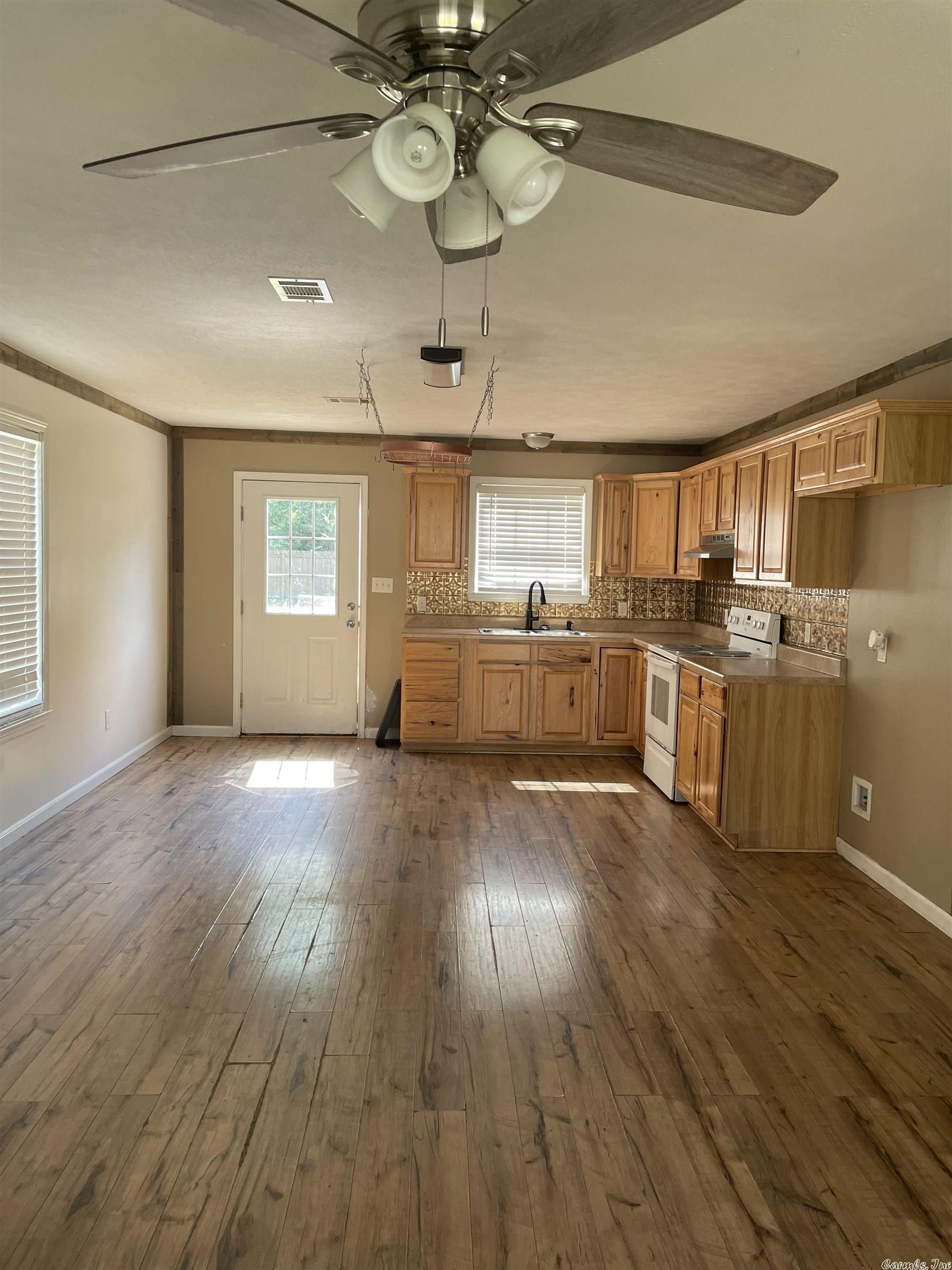 Holford 2nd - Residential