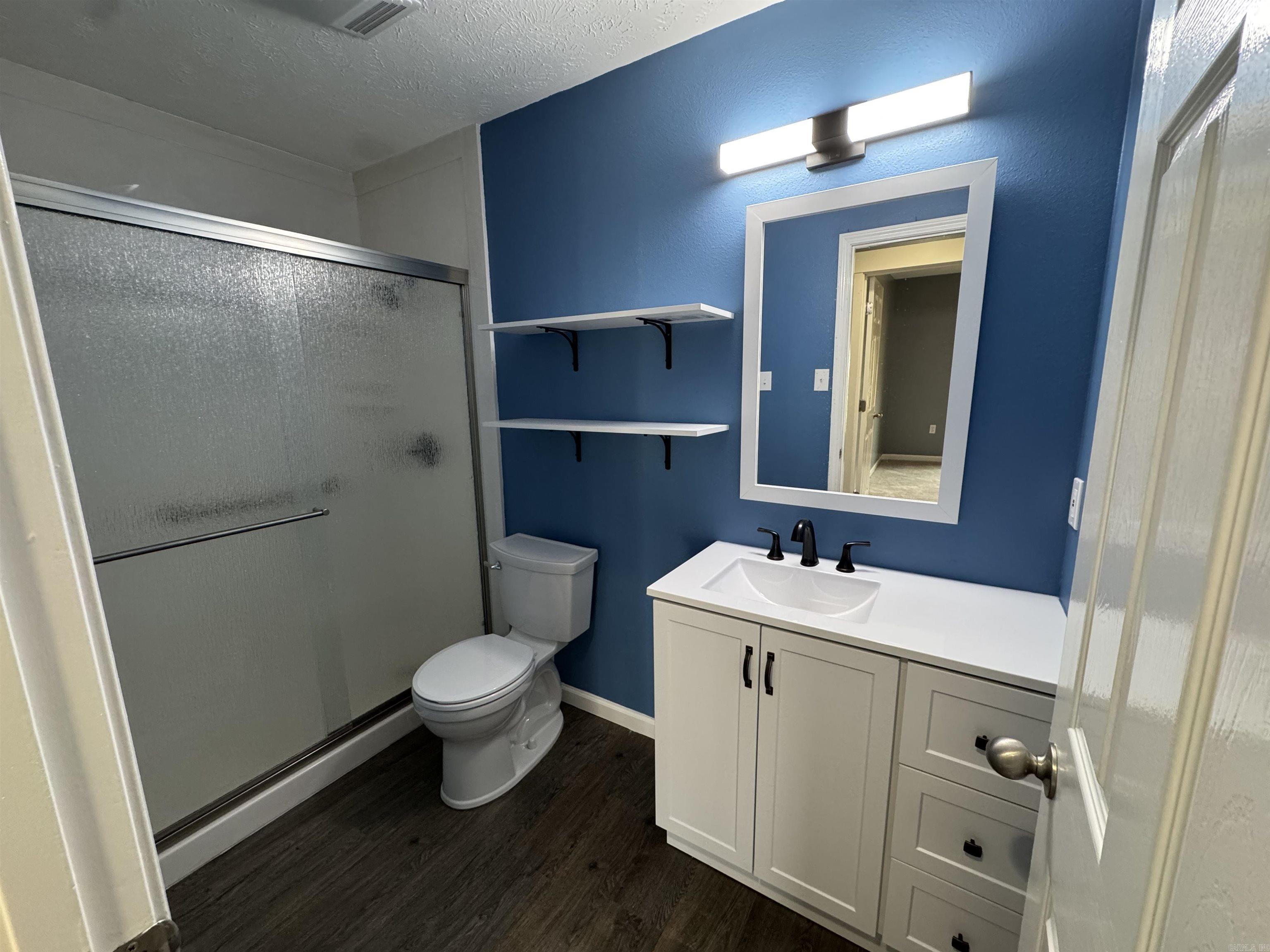 DOVE CREEK - Residential
