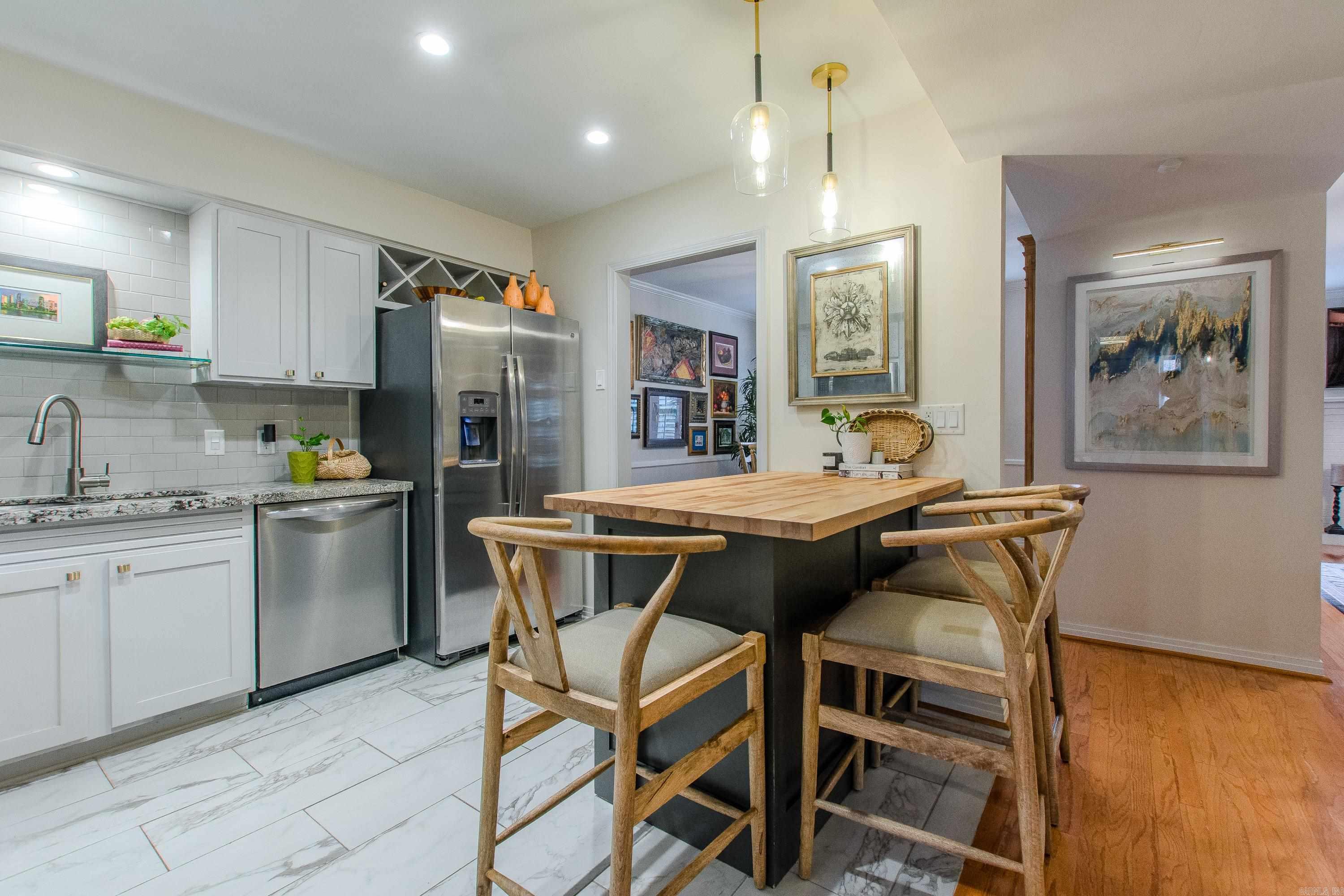 CAMBRIDGE PLACE HPR - Residential