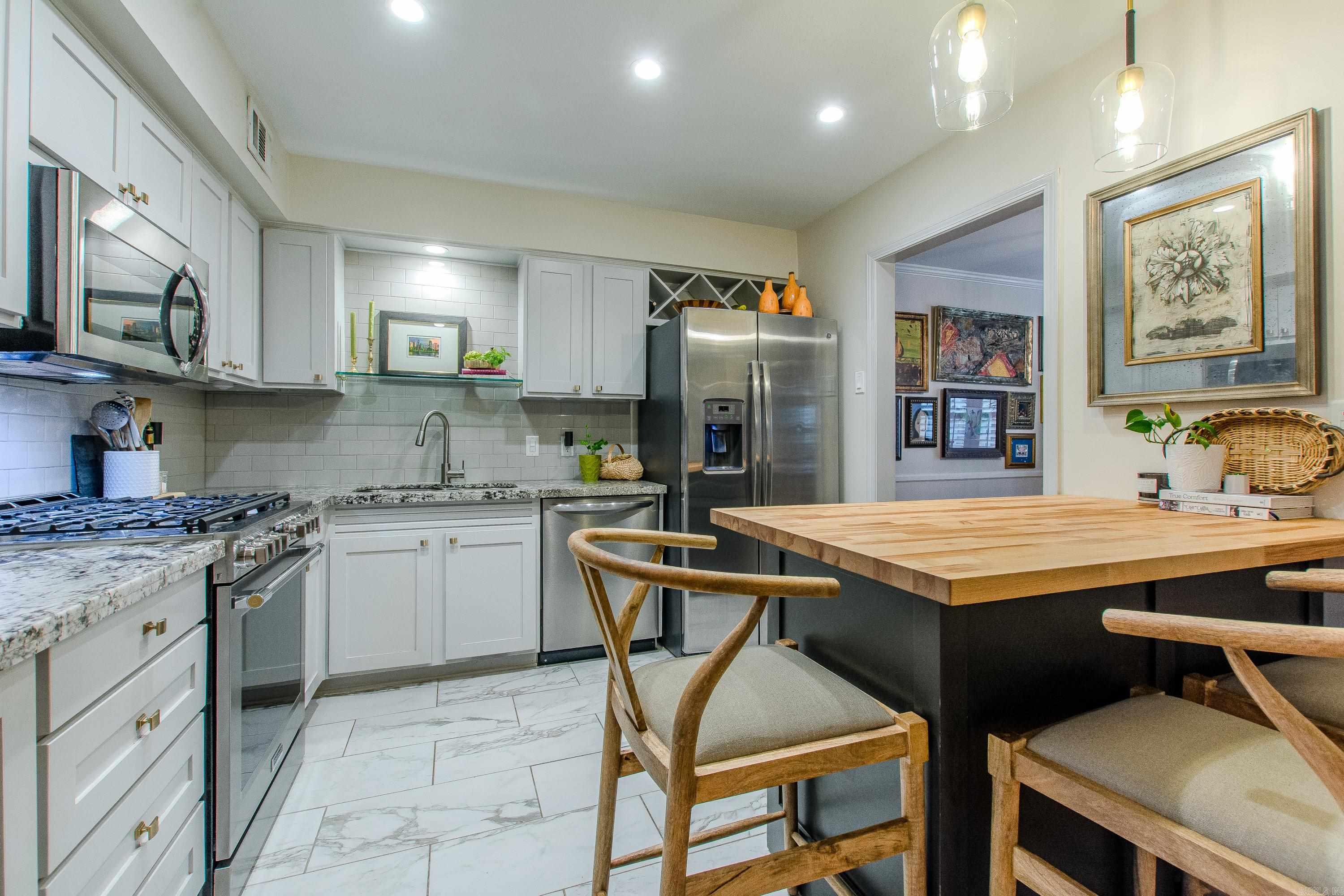 CAMBRIDGE PLACE HPR - Residential