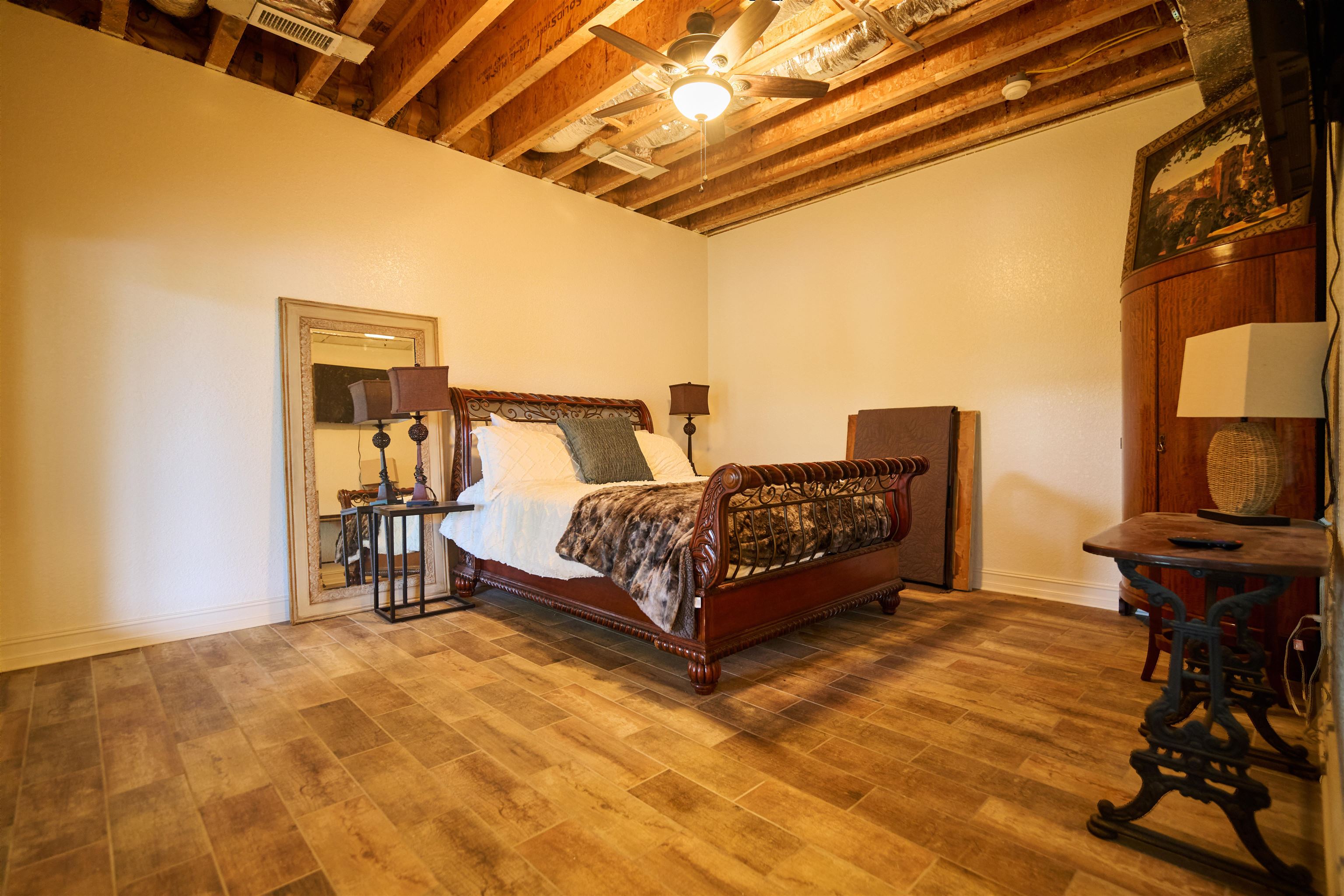 NEWCASTLE - Residential