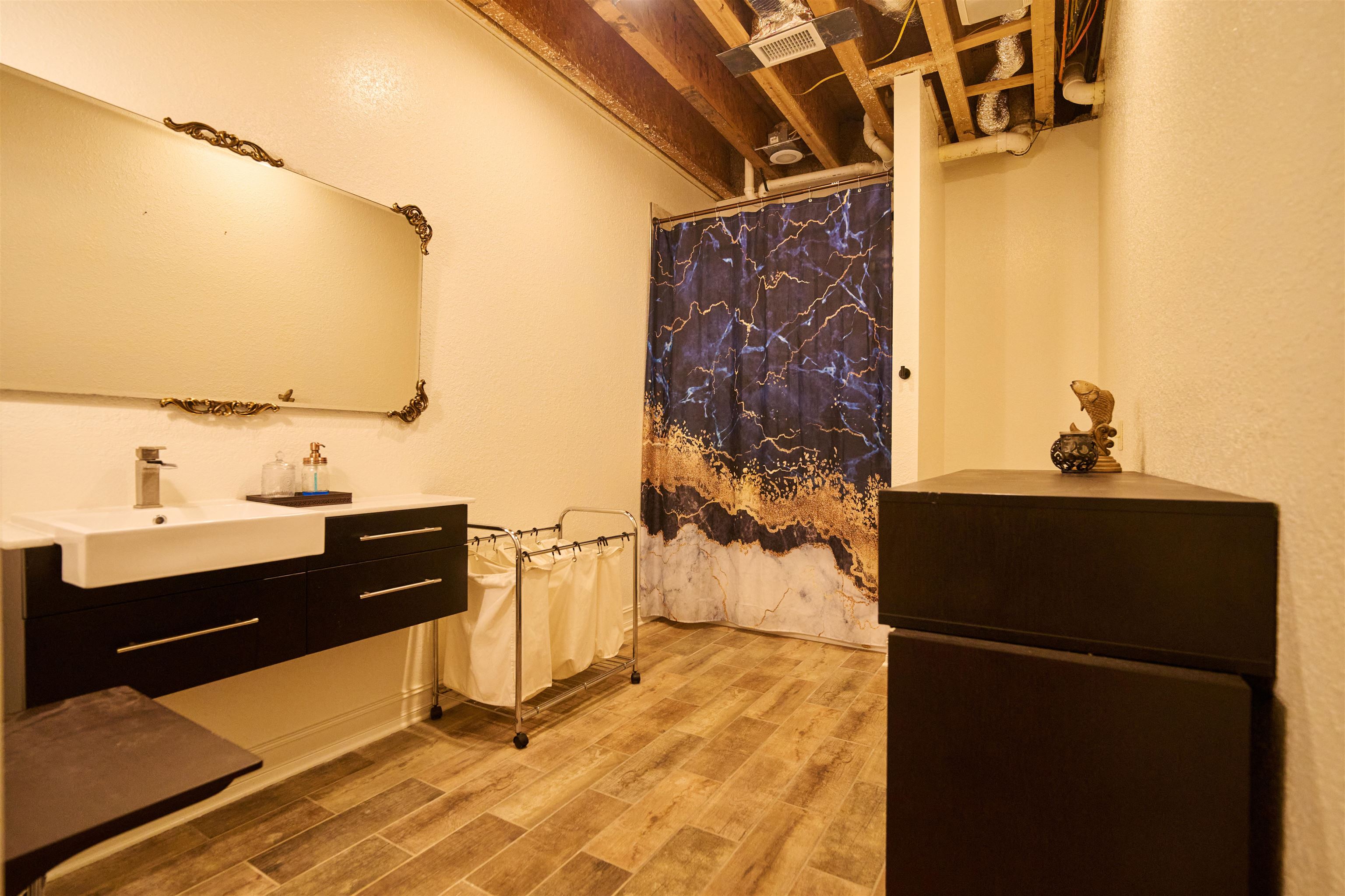 NEWCASTLE - Residential