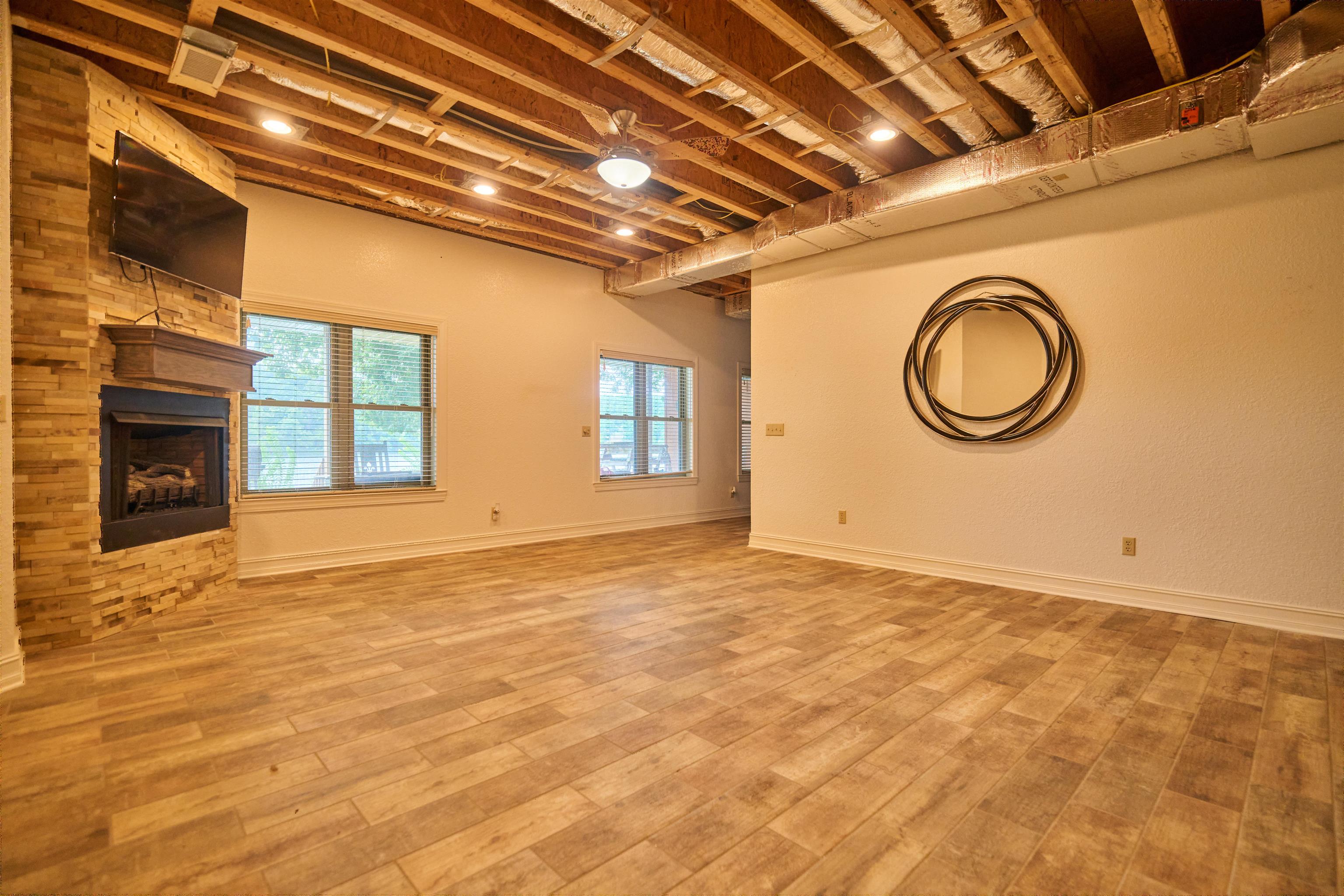 NEWCASTLE - Residential