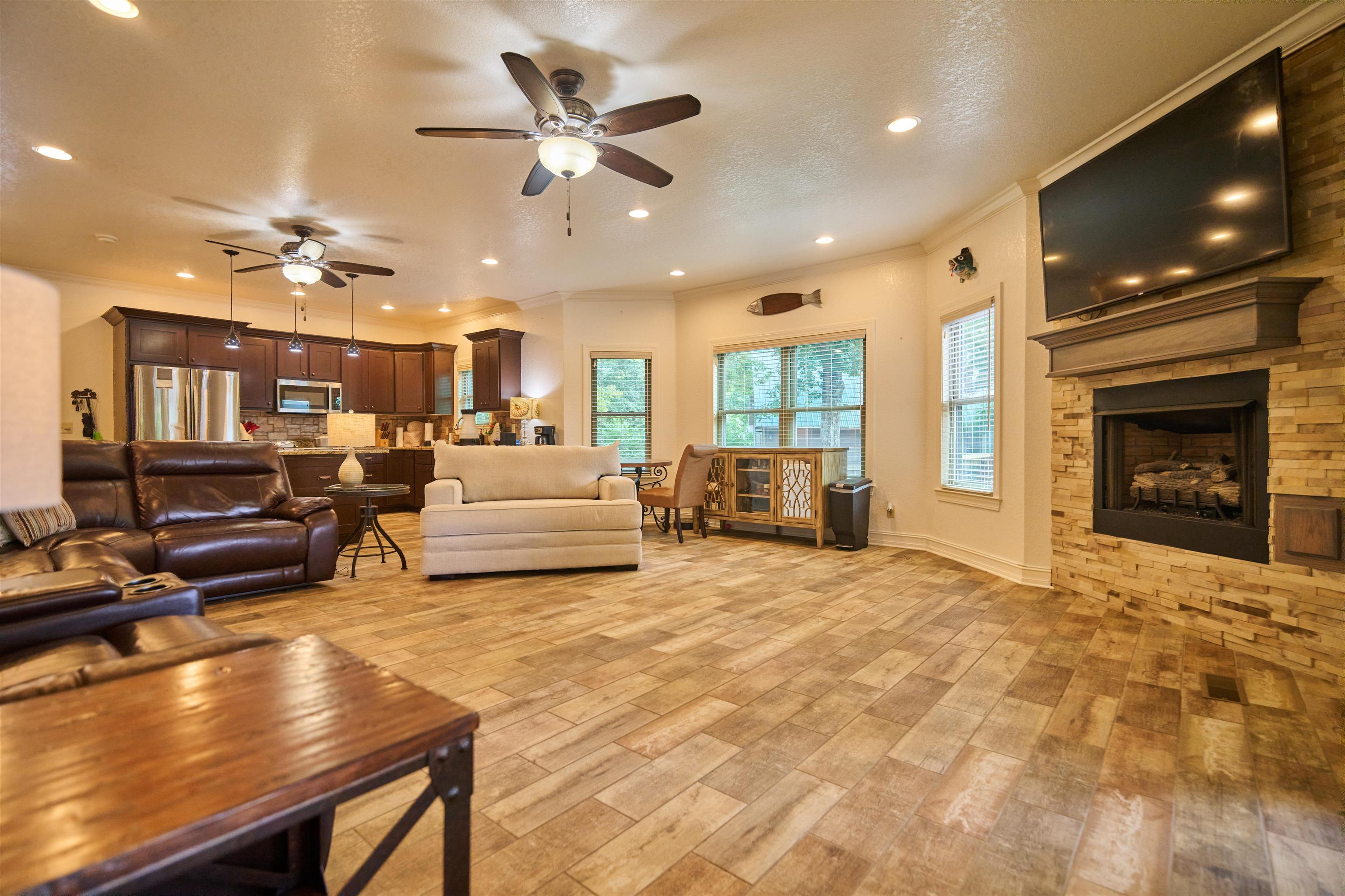 NEWCASTLE - Residential