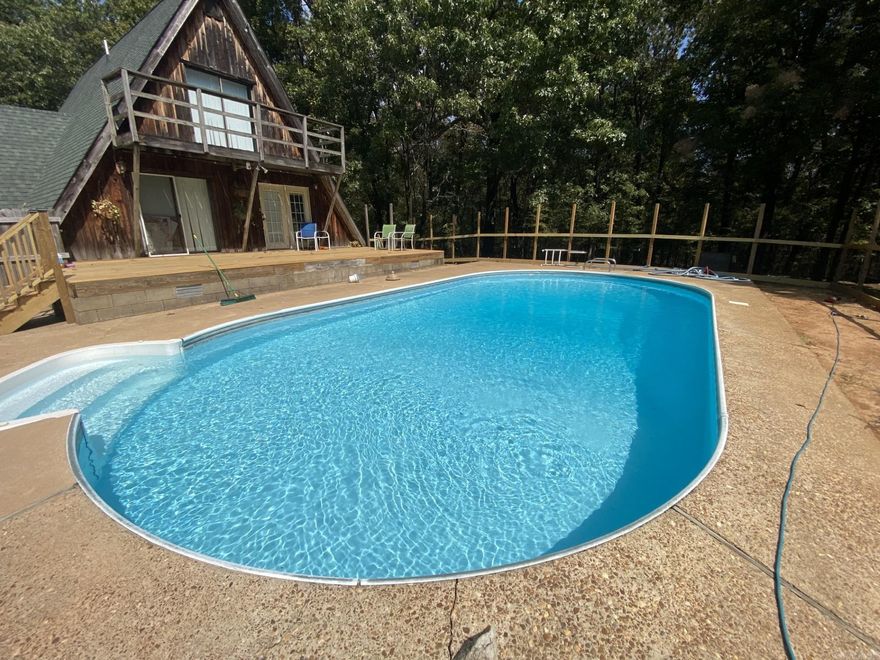 4 bedroom/ 2 bath home on over 8 acres with a 20'x36' in-ground pool. Deer and Turkey with about 3 acres that is fenced yard. Has a gate at the road.   **Legal Description- 8.883 acres part of the SE 1/4 of the SW 1/4 of section 28 township 16 N range 4 E in Greene Co AR