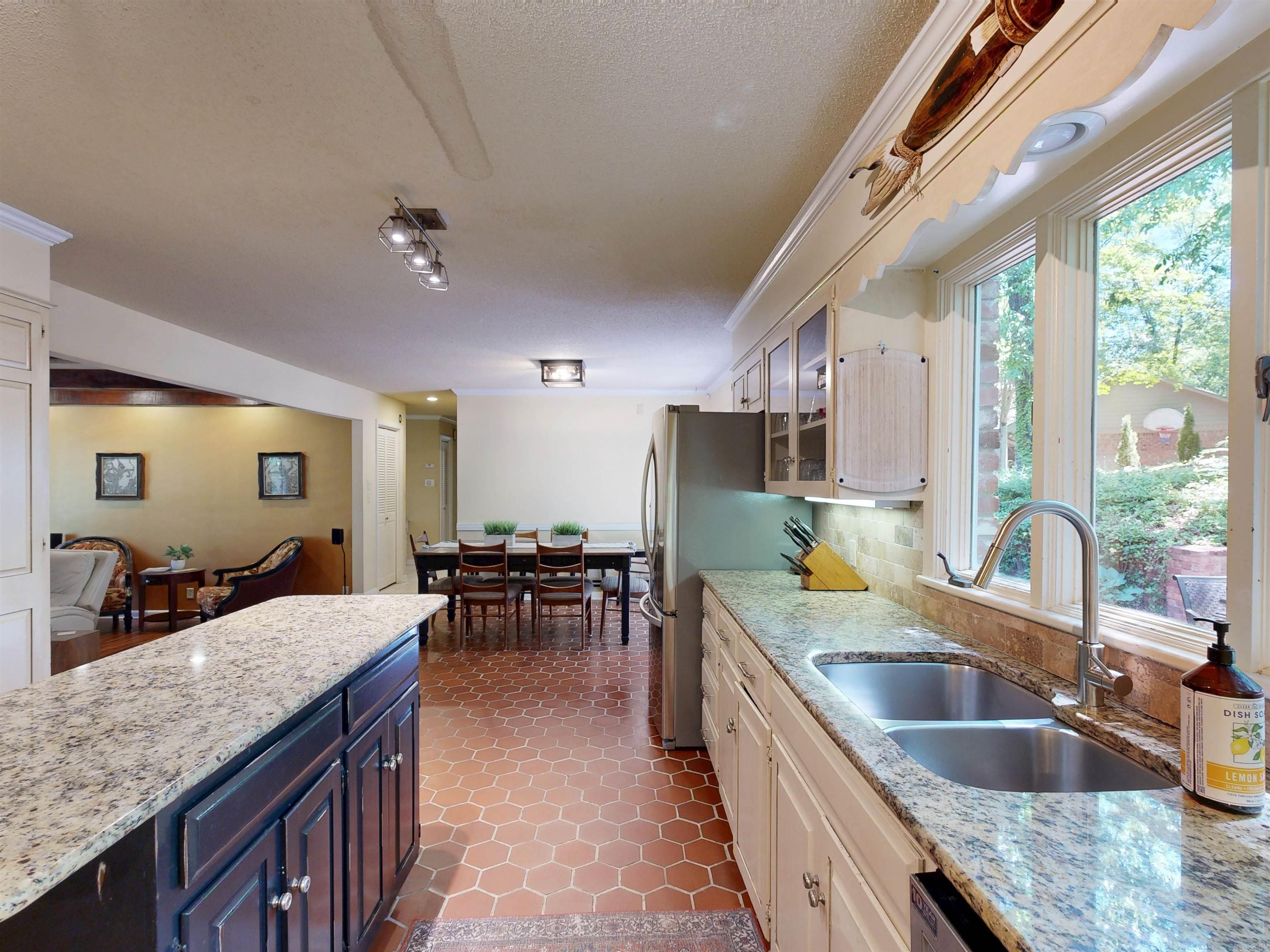Eastgate I - Residential