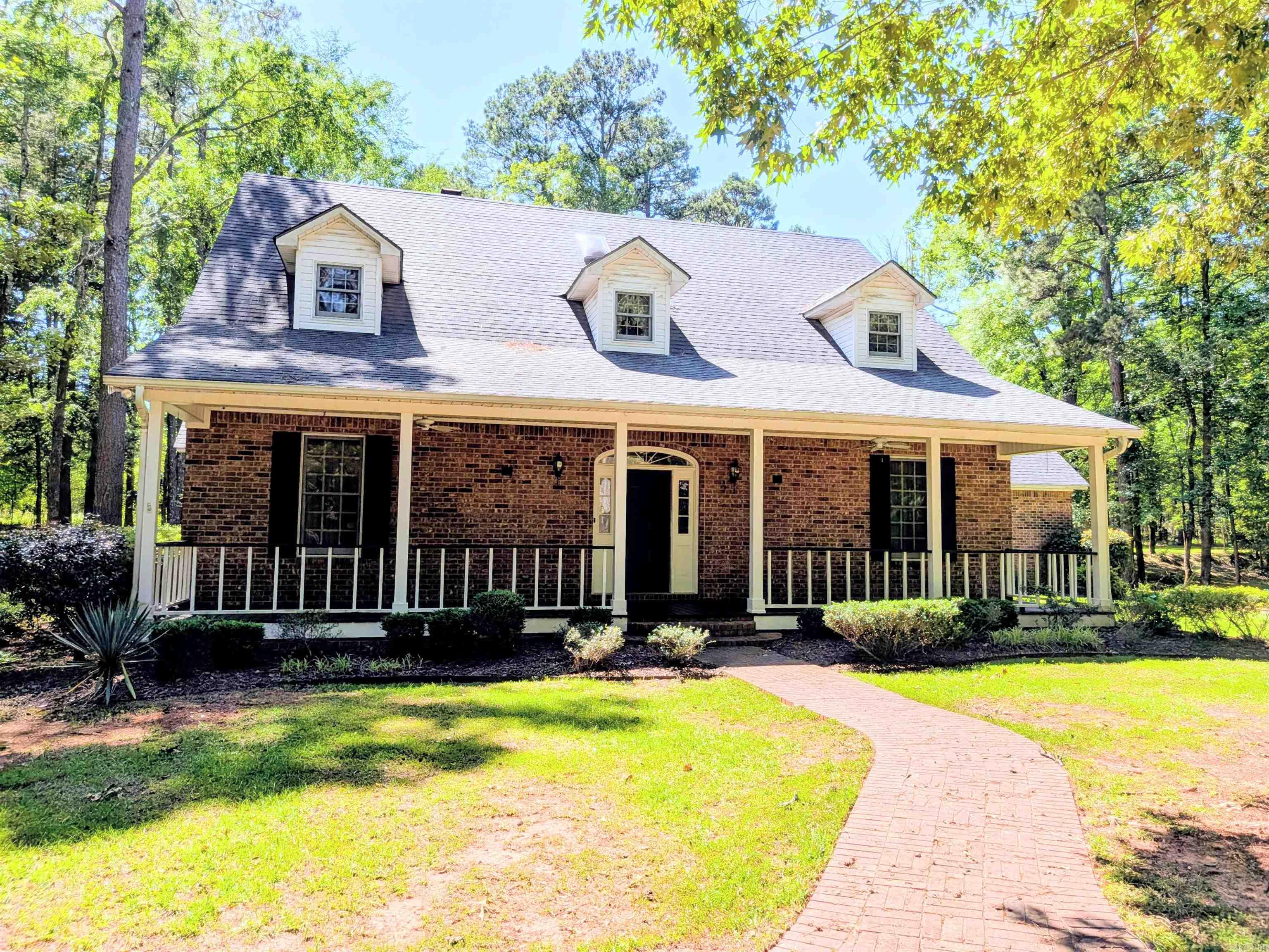 VIRGINIA DALE HILLS - Residential