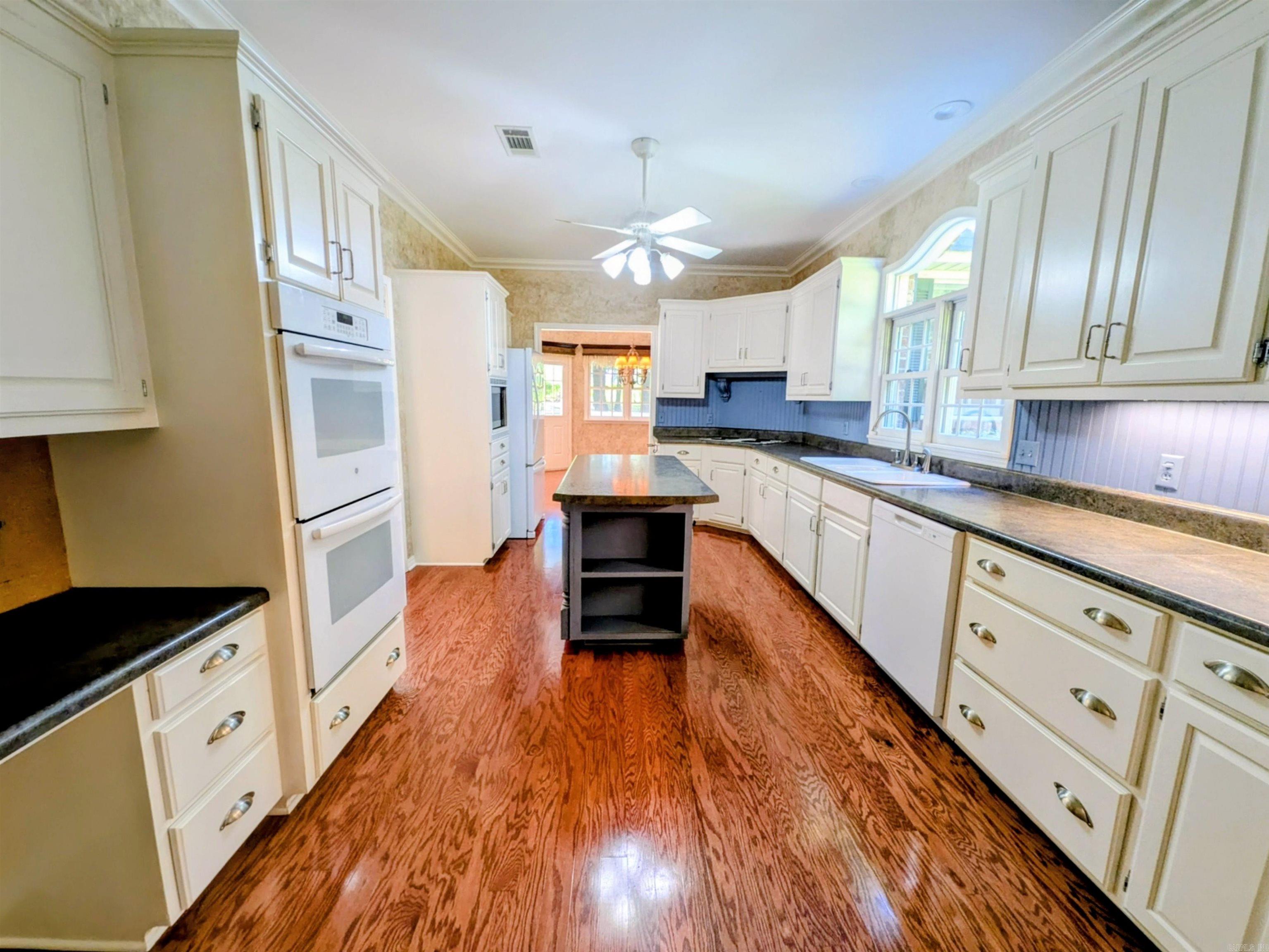 VIRGINIA DALE HILLS - Residential