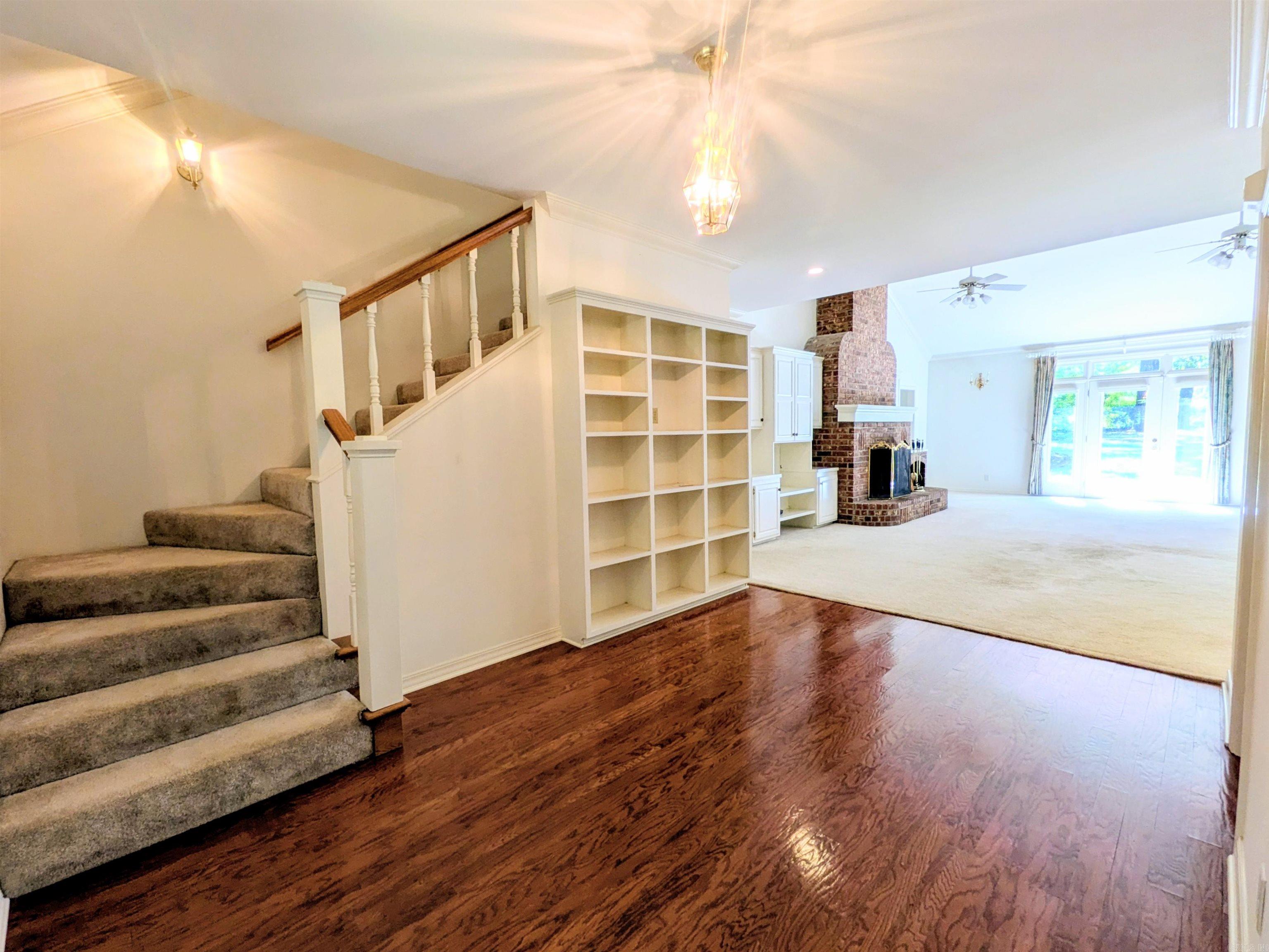 VIRGINIA DALE HILLS - Residential