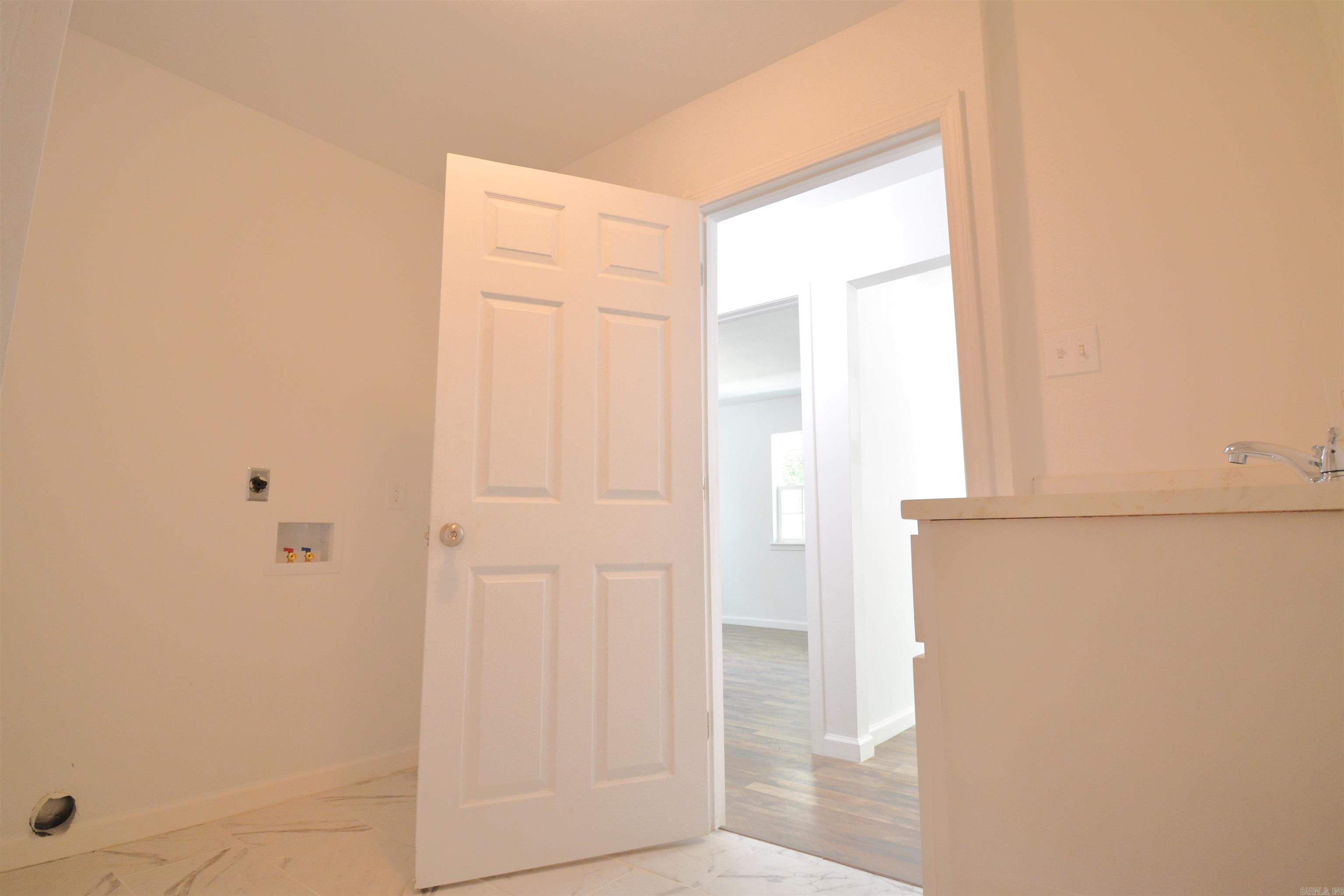 SUNNYSIDE HILLS ADDN TO JACK - Residential