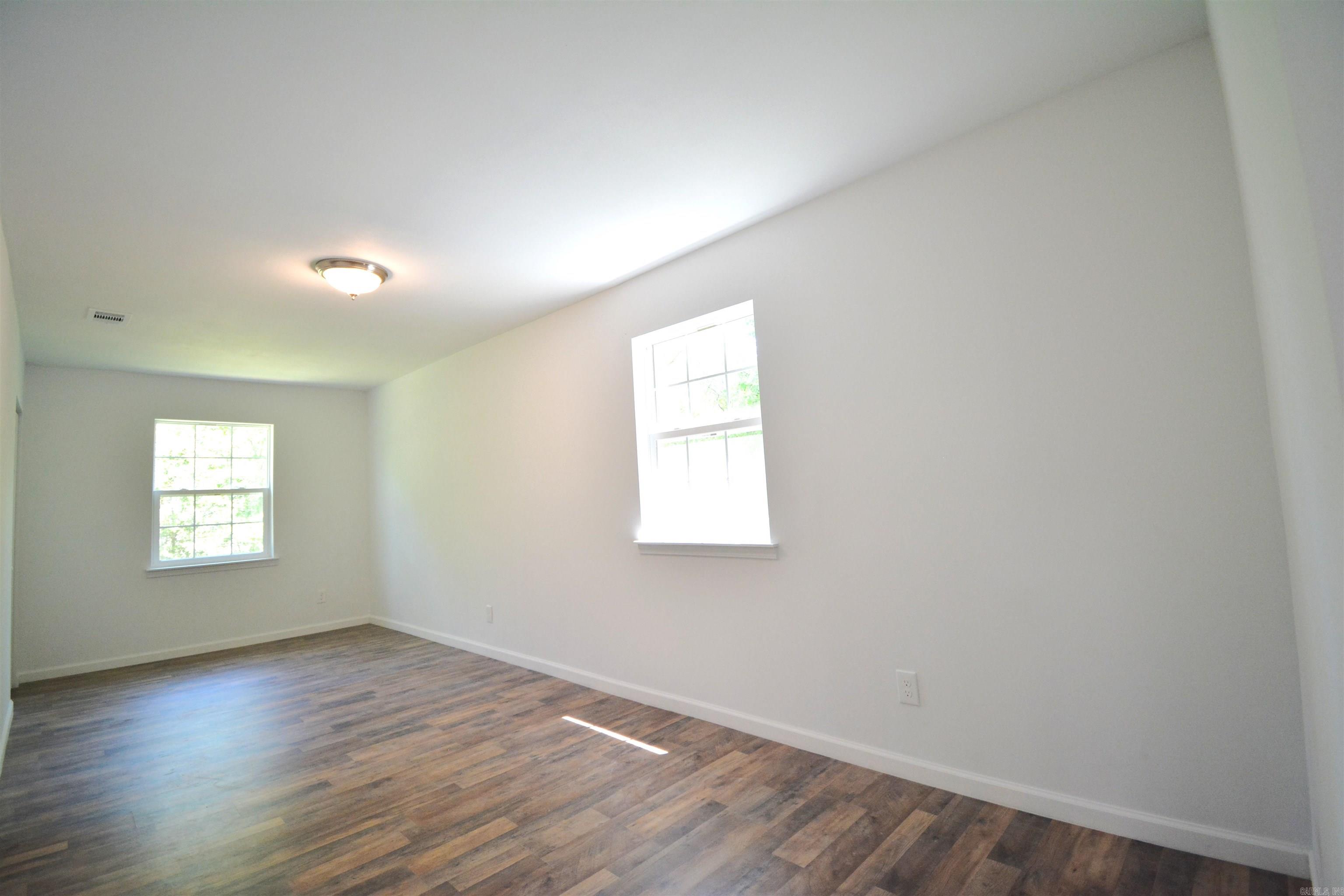 SUNNYSIDE HILLS ADDN TO JACK - Residential