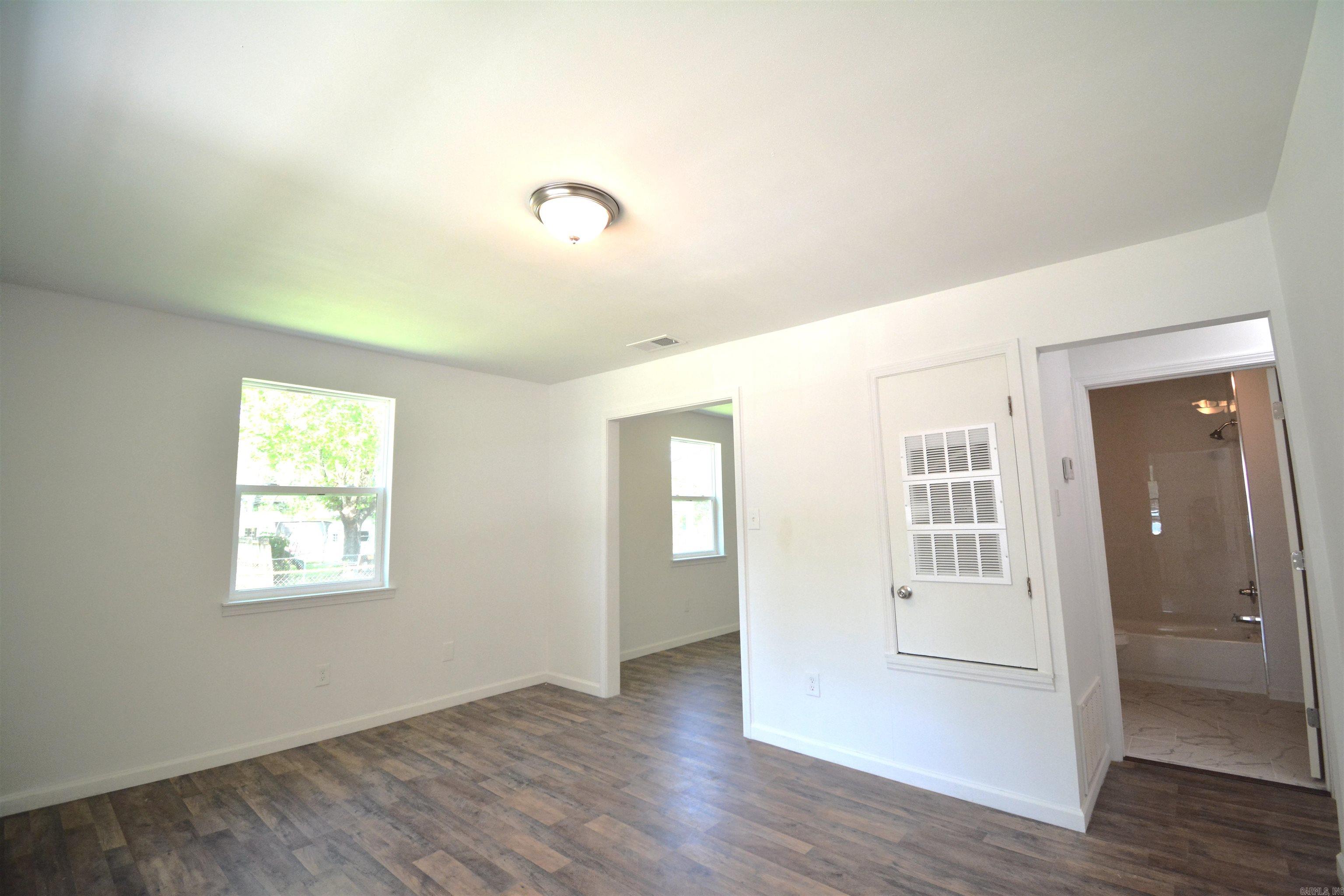 SUNNYSIDE HILLS ADDN TO JACK - Residential