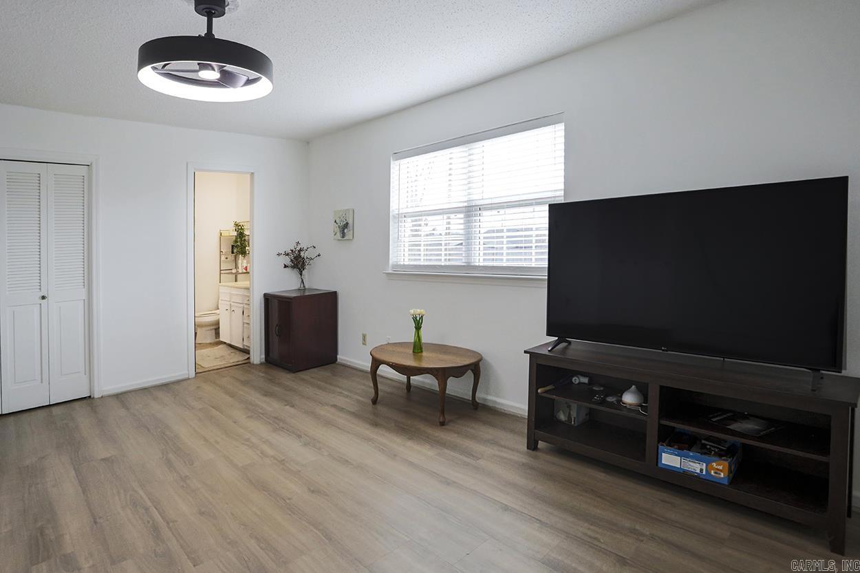 WALNUT VALLEY - Residential