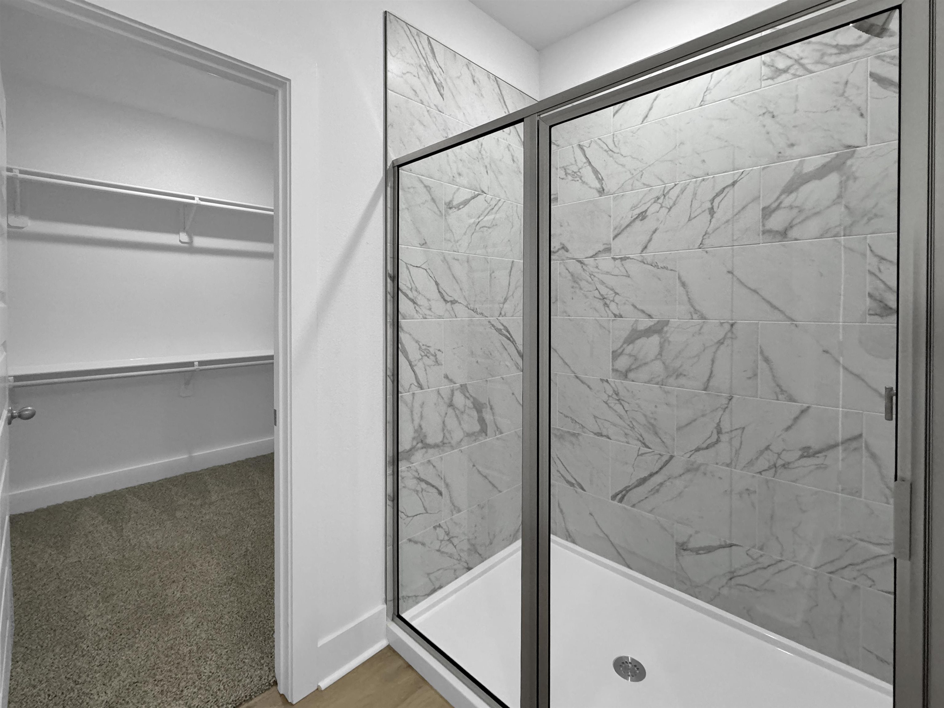 THE RESERVE AT COUNTRY CLUB PHAS - Residential