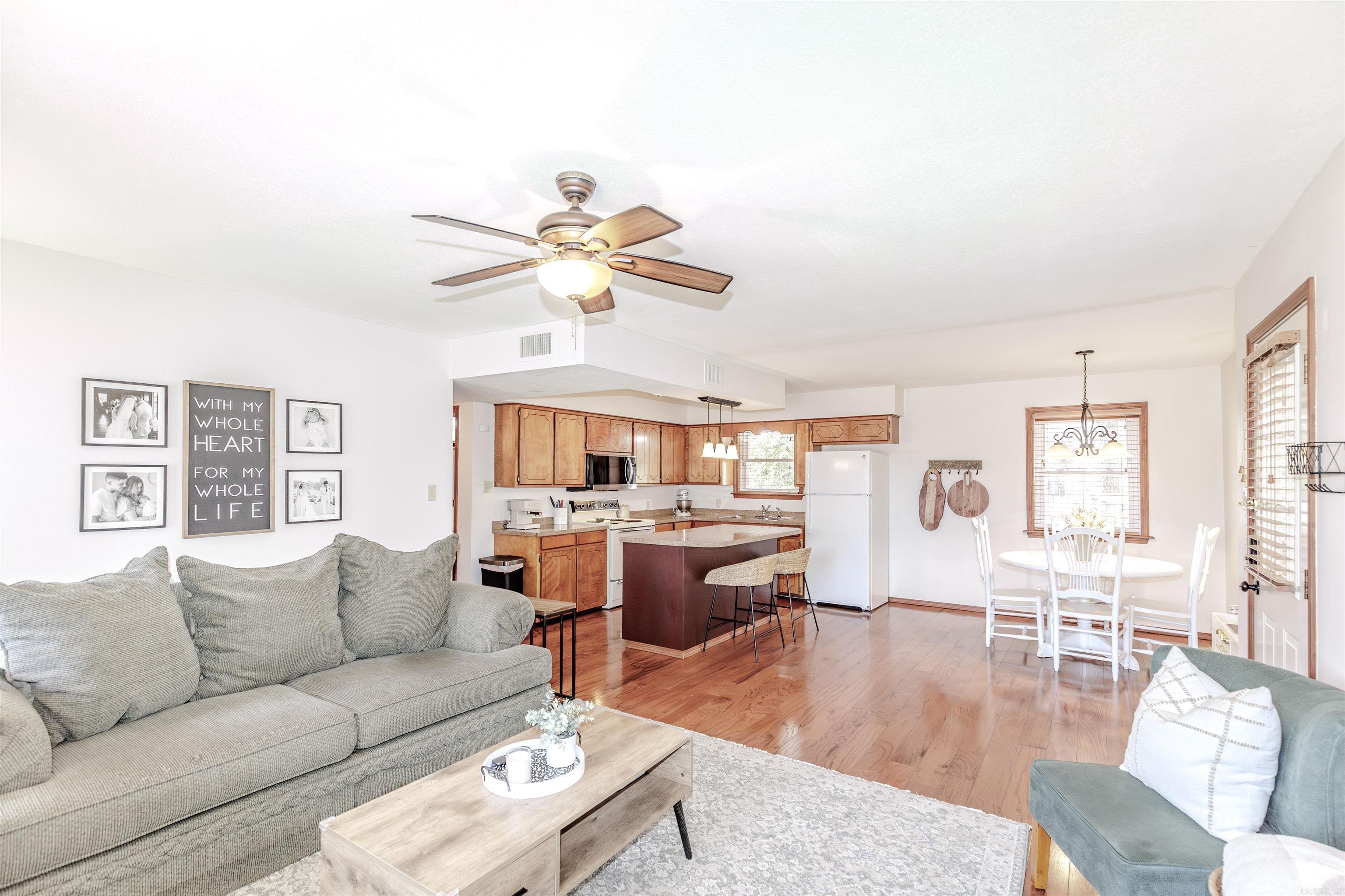 EZELL & YOUNG - Residential