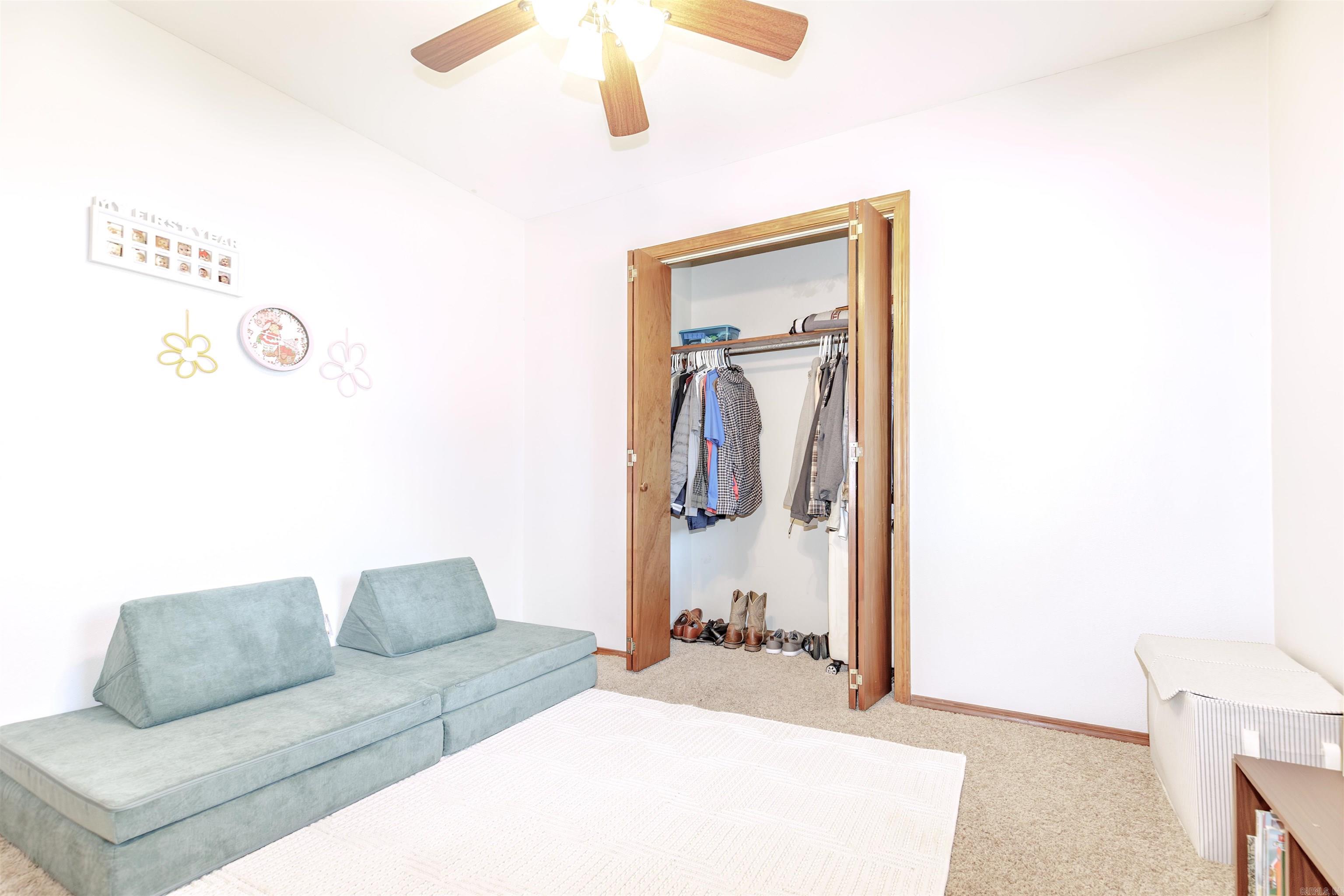 EZELL & YOUNG - Residential