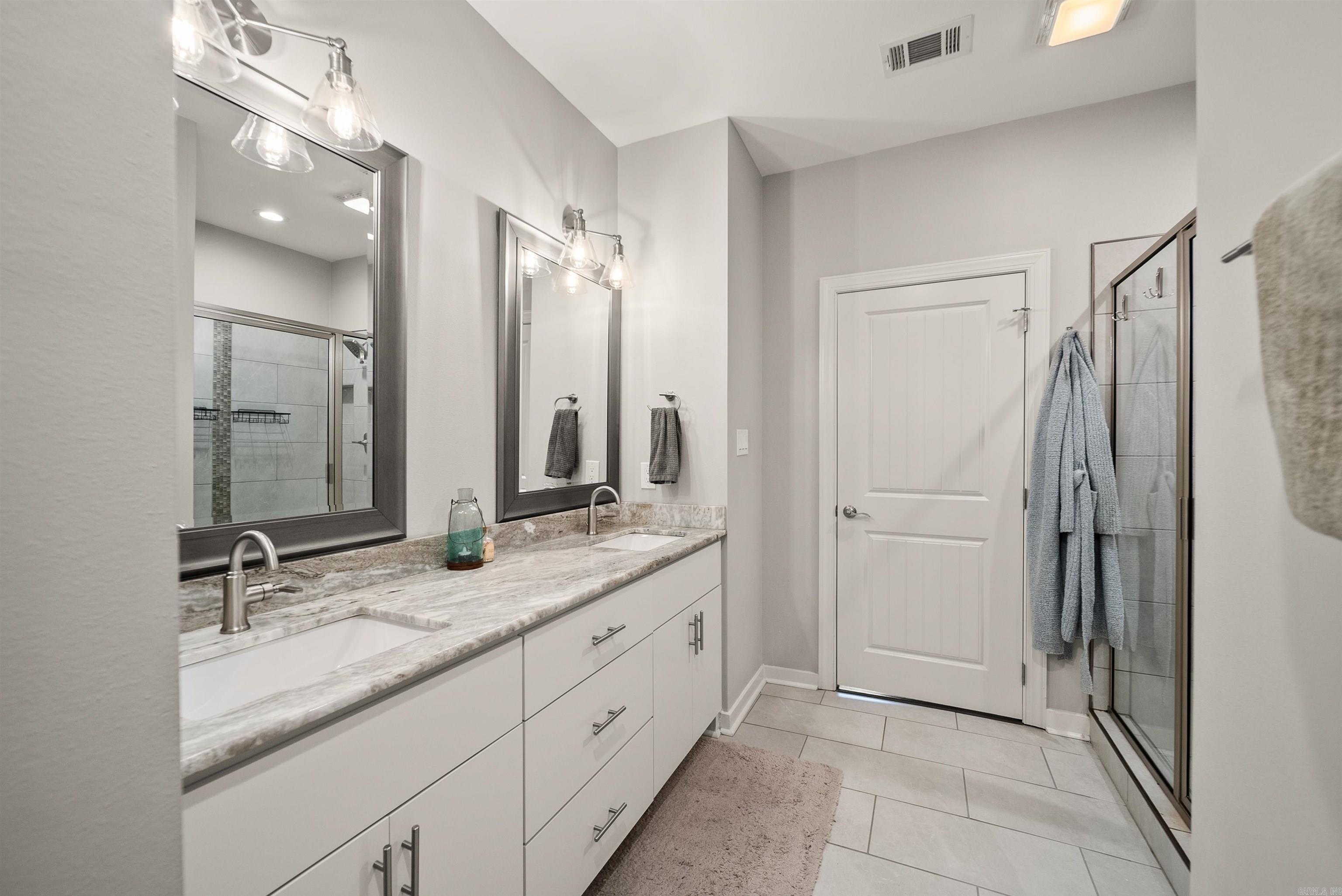 Sienna Lake - Residential