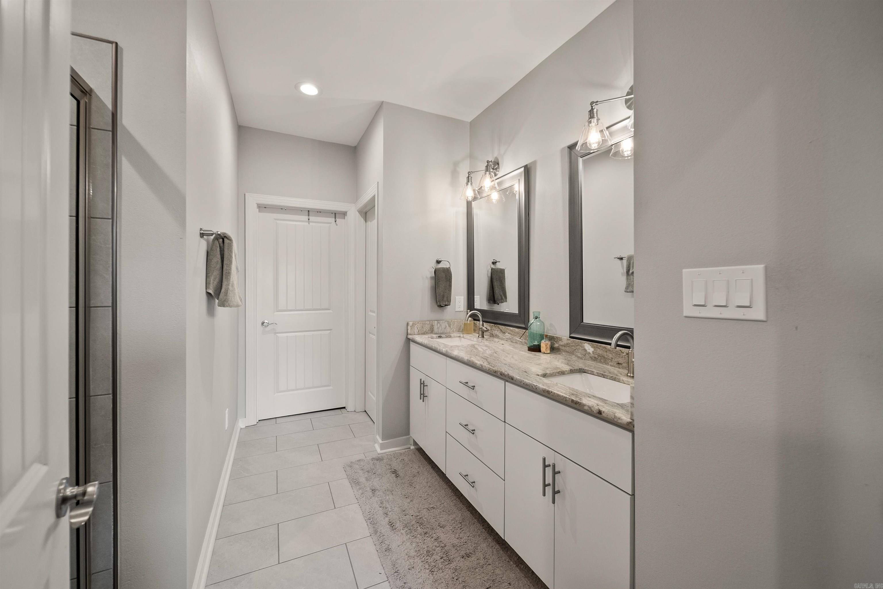 Sienna Lake - Residential