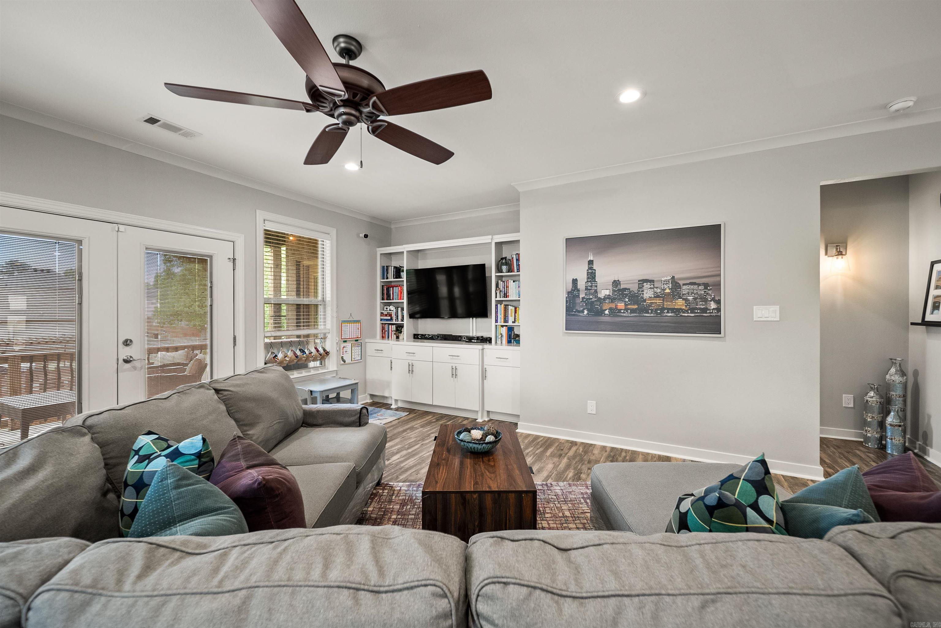 Sienna Lake - Residential