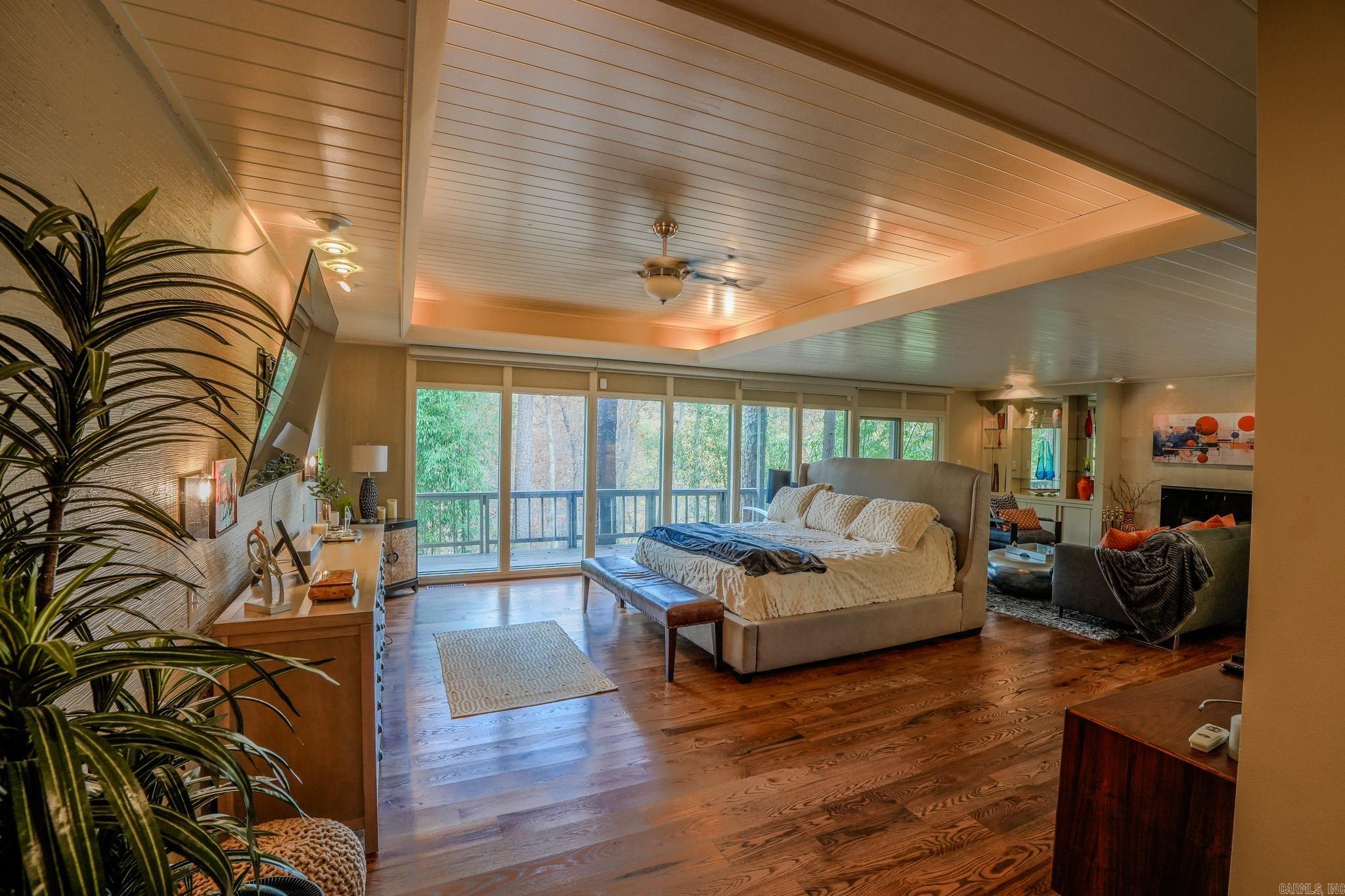 RIVER RIDGE - Residential