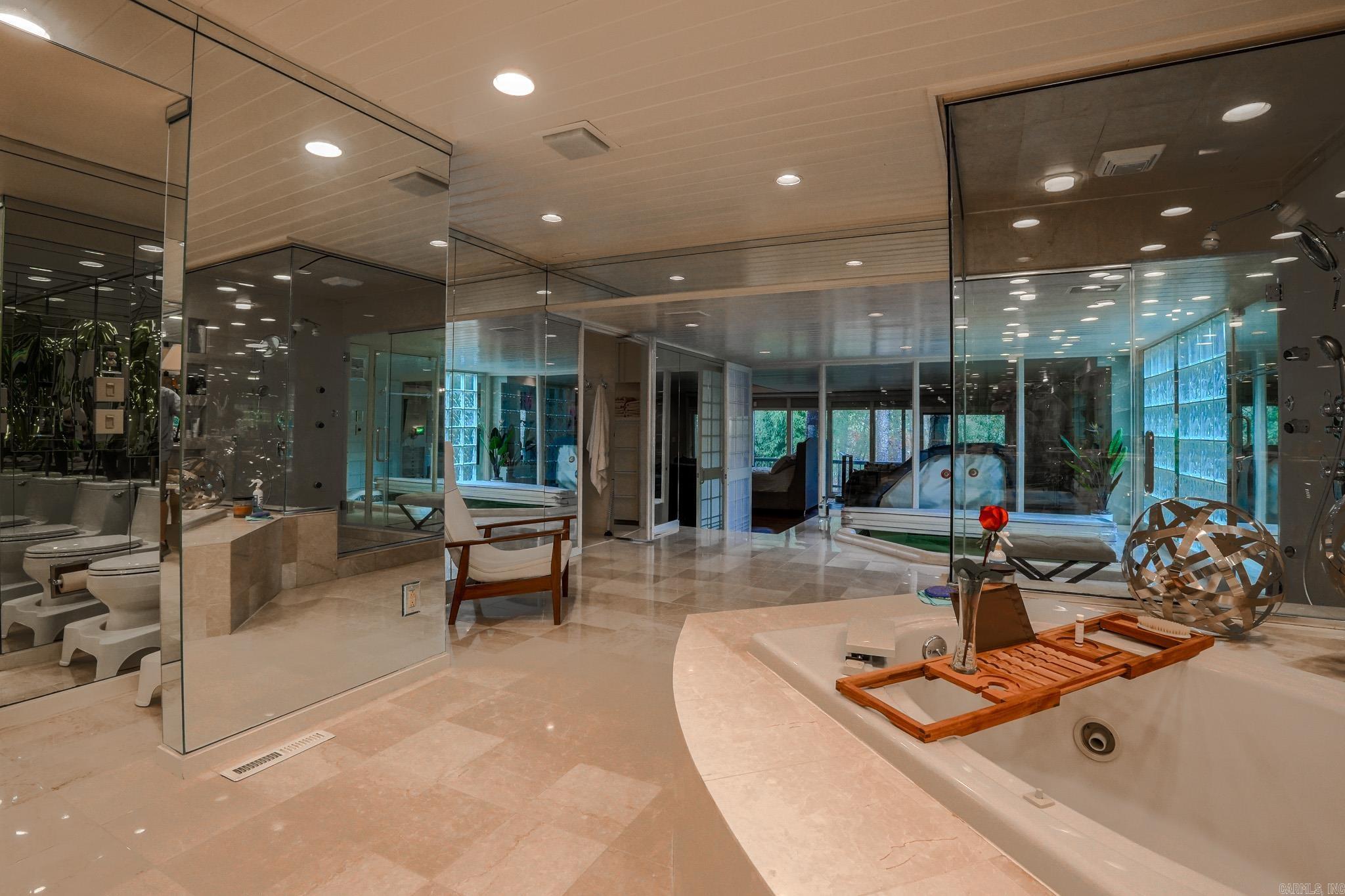 RIVER RIDGE - Residential