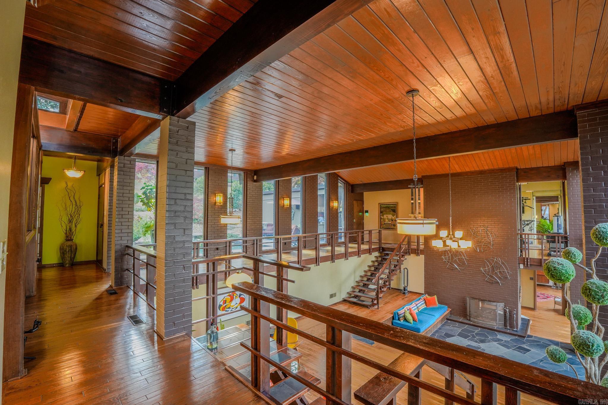 RIVER RIDGE - Residential