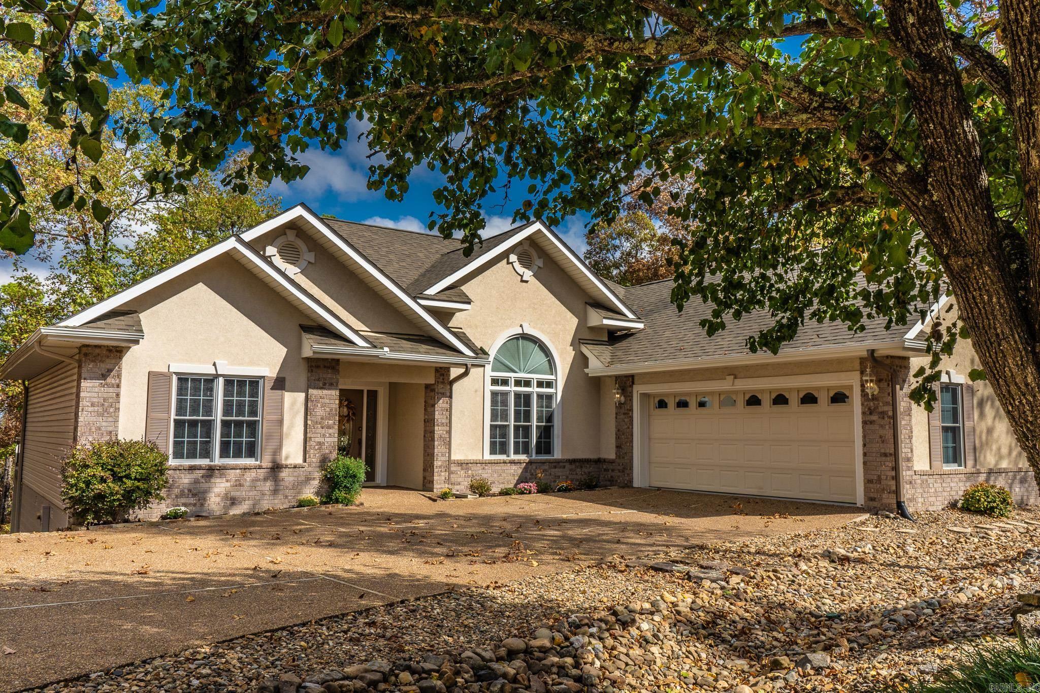 Pertusa - Residential