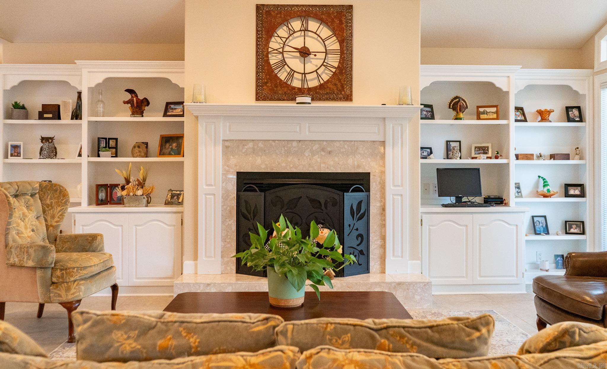 Pertusa - Residential