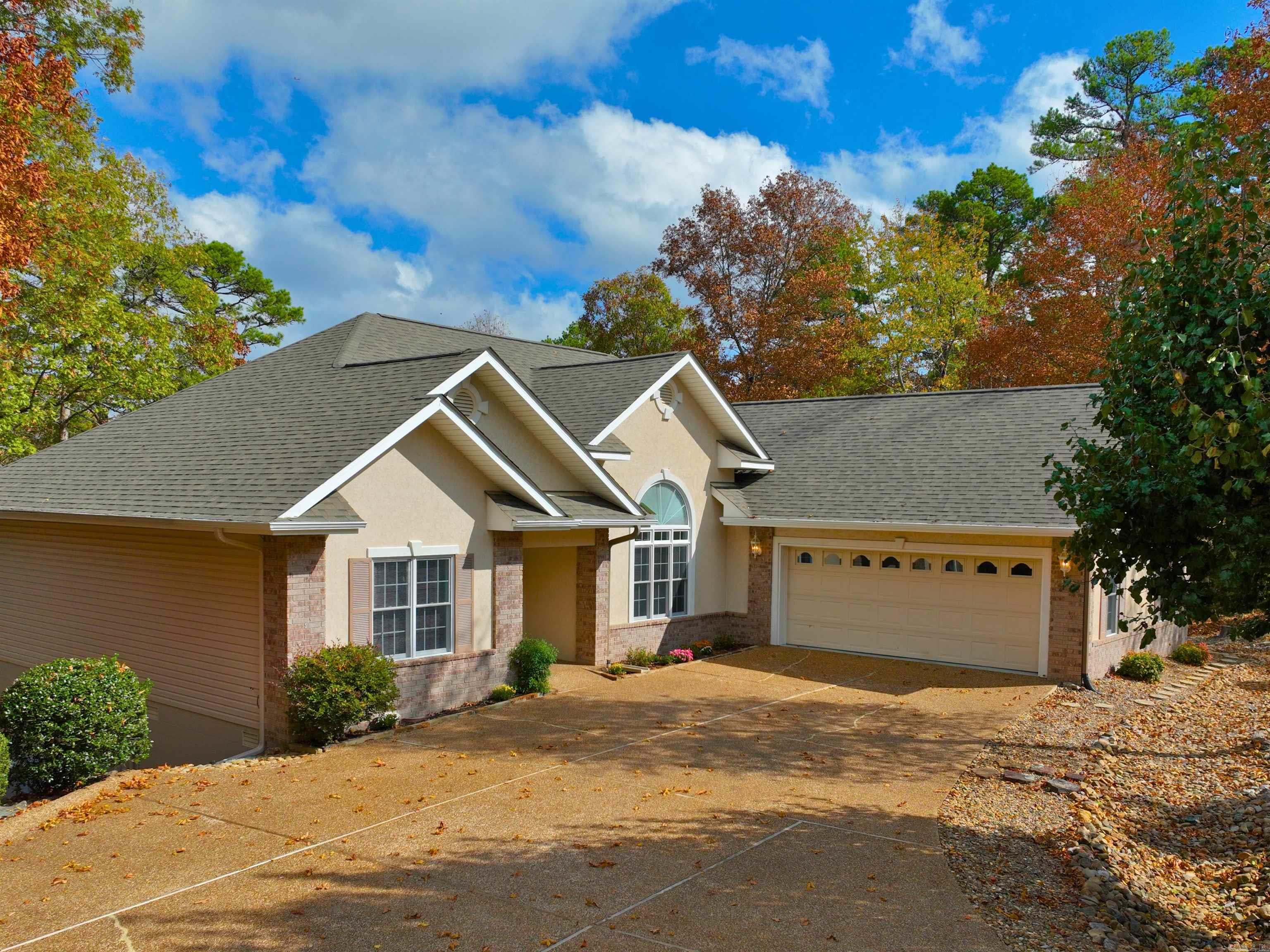 Pertusa - Residential