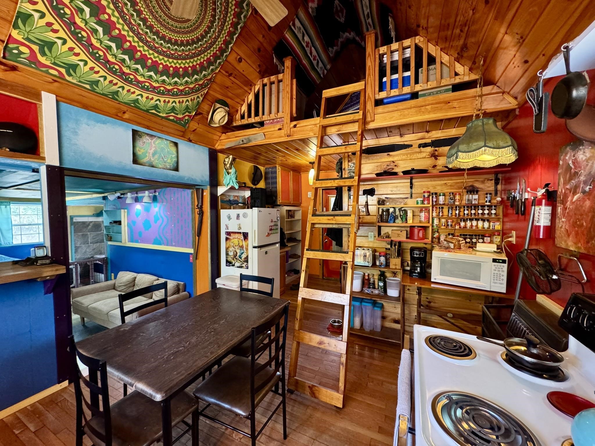 RIPPLIN SHOALS HILLS - Residential