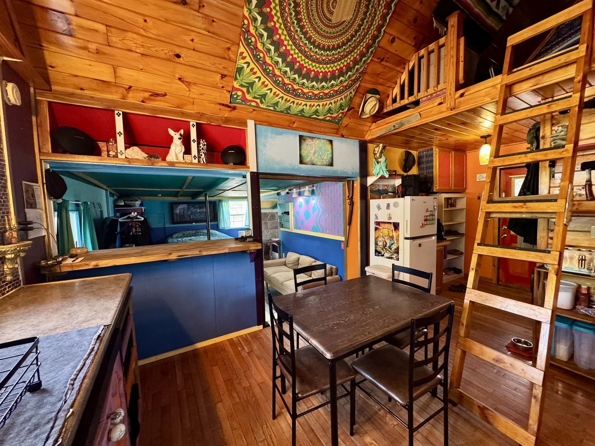 RIPPLIN SHOALS HILLS - Residential