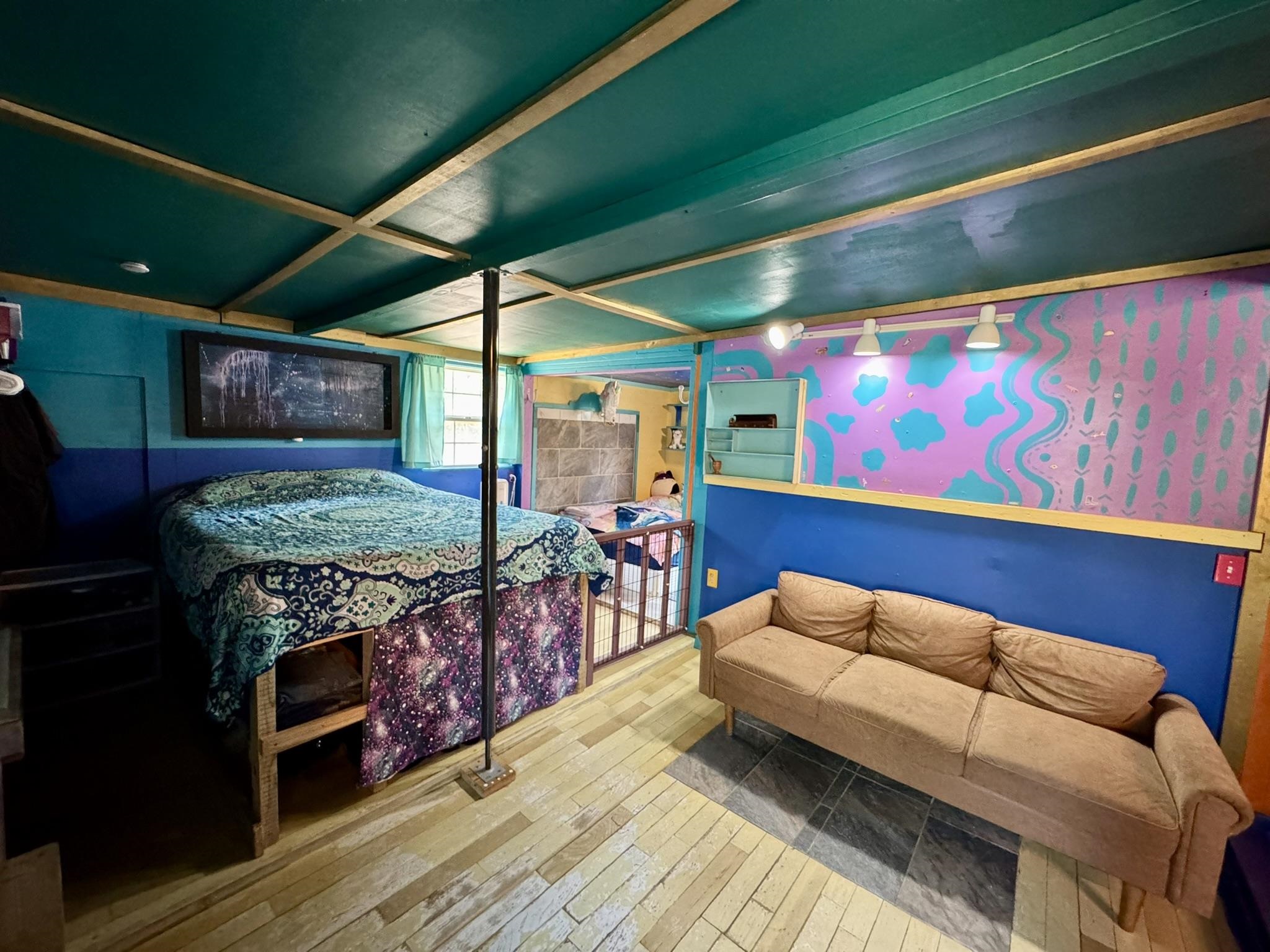 RIPPLIN SHOALS HILLS - Residential